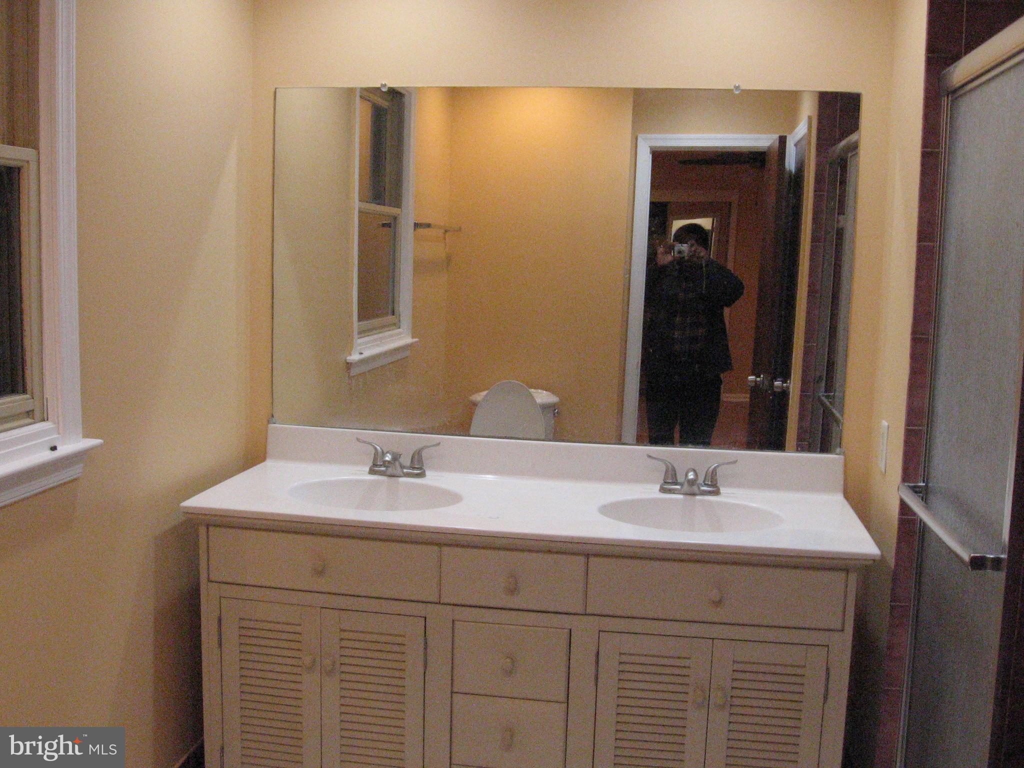 FOXCROFT - Residential Lease