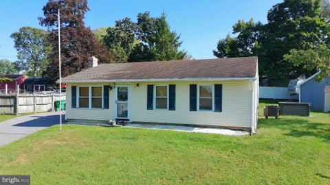Homes For Sale - 392 Westview Road<br/> FAYETTEVILLE, PA 17222