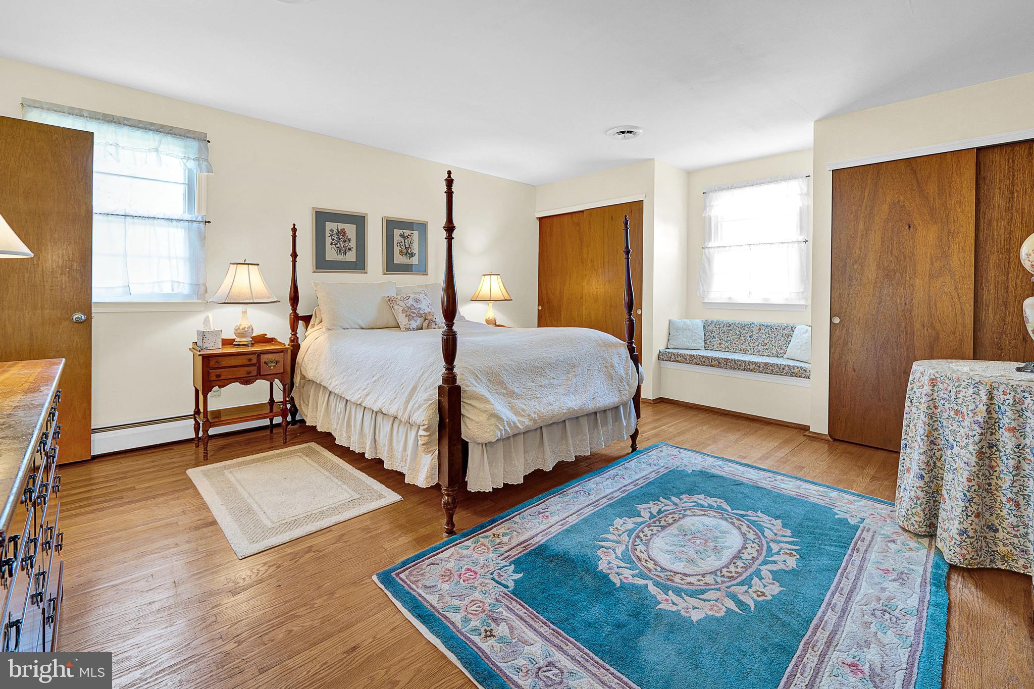 VALLEYWOOD - Residential