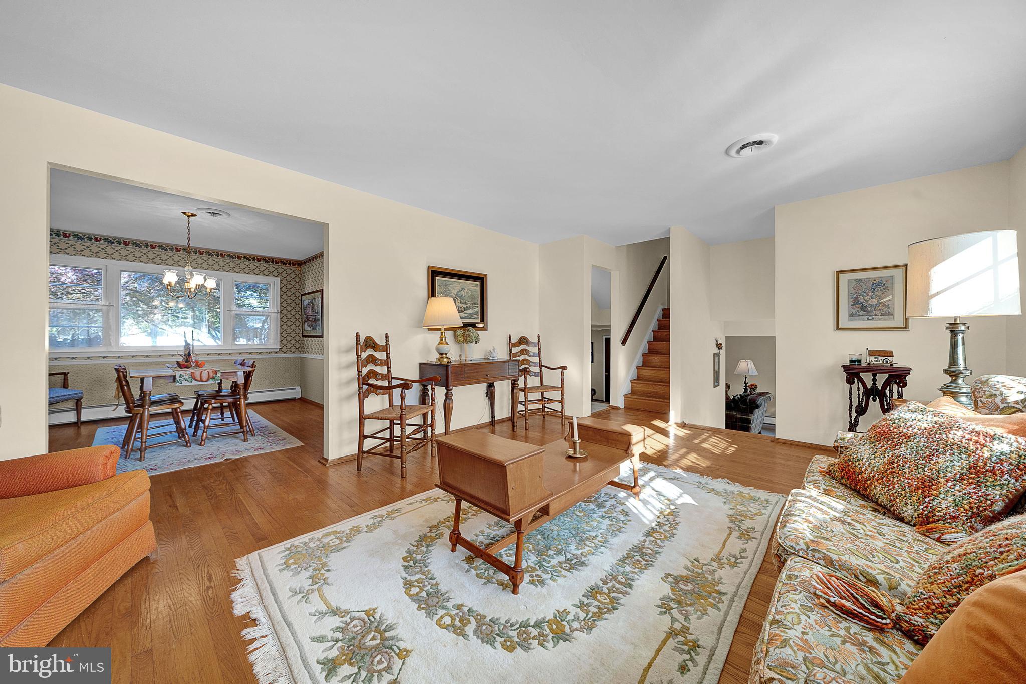 VALLEYWOOD - Residential