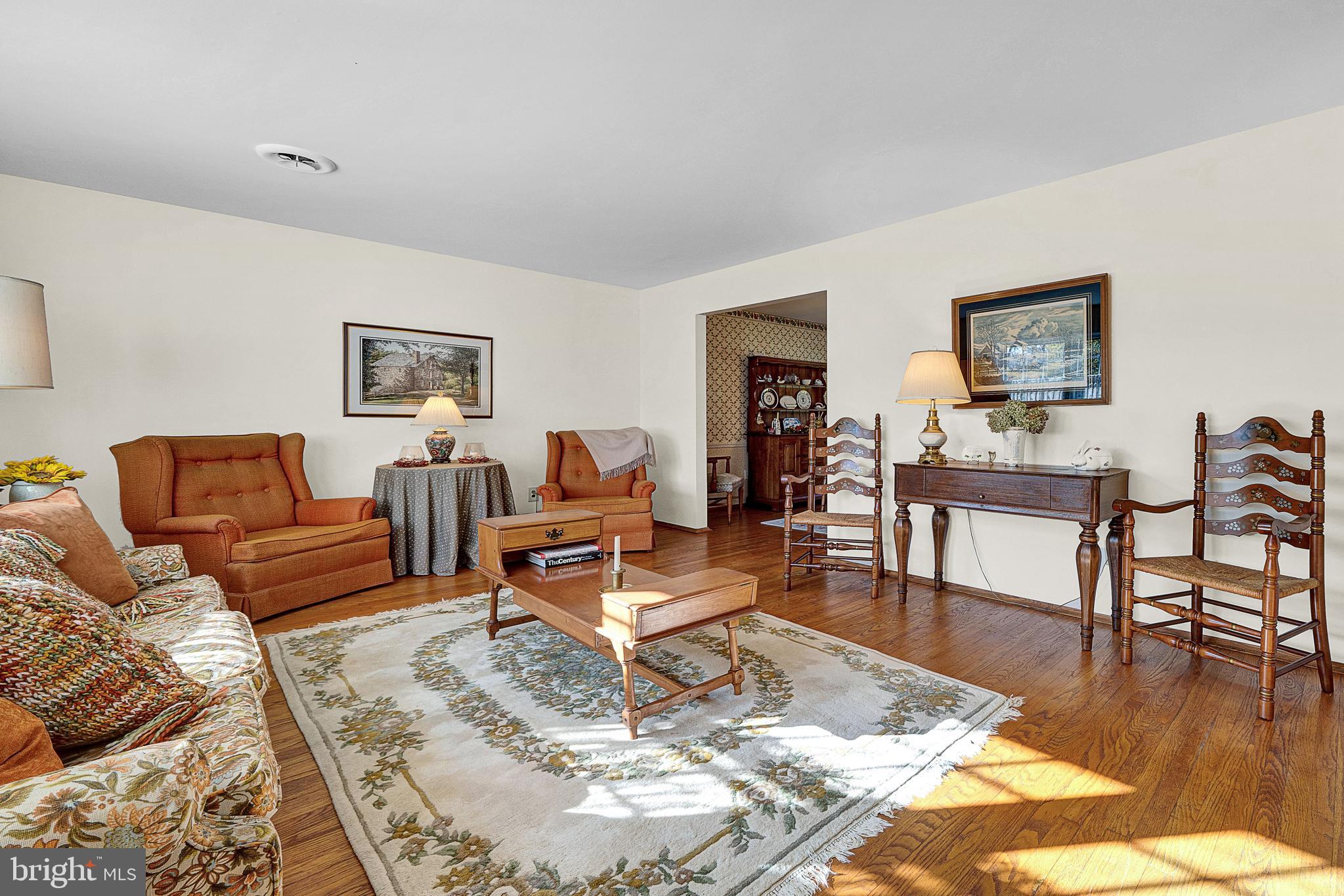 VALLEYWOOD - Residential