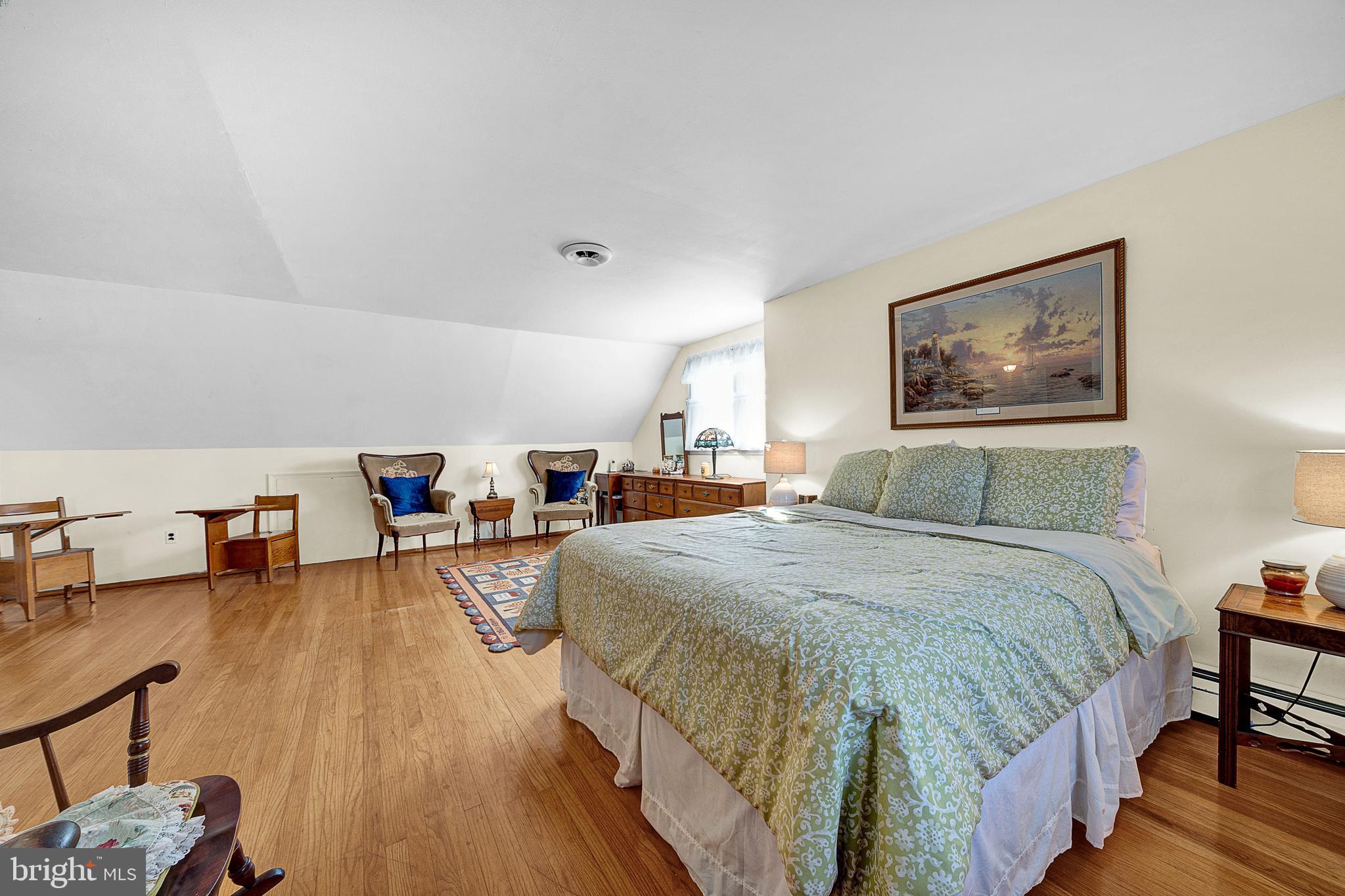 VALLEYWOOD - Residential