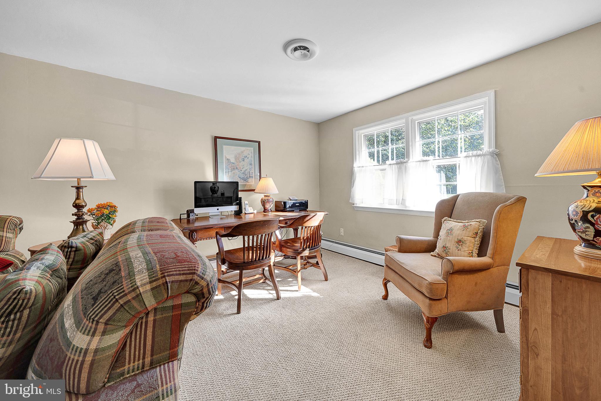 VALLEYWOOD - Residential