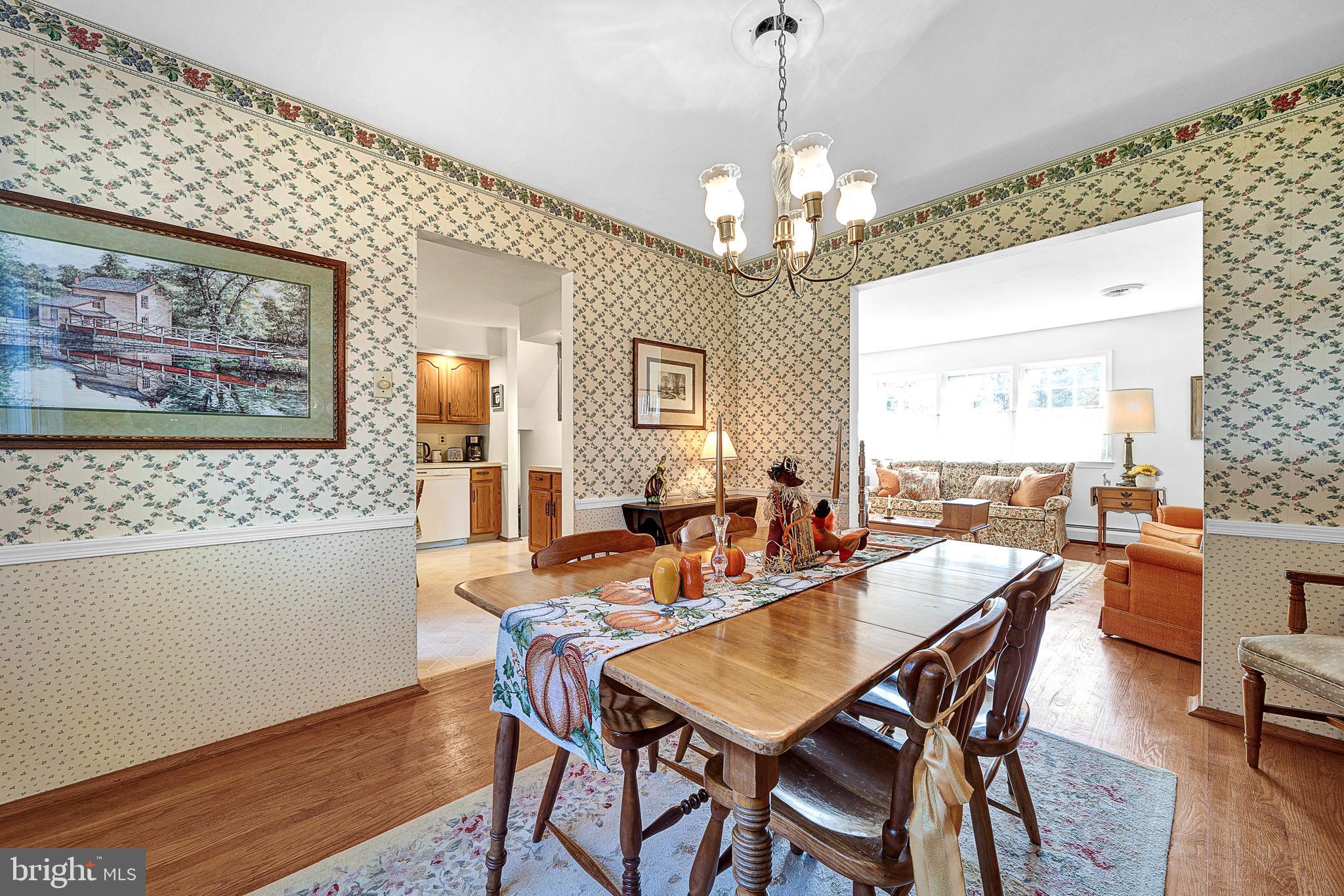 VALLEYWOOD - Residential