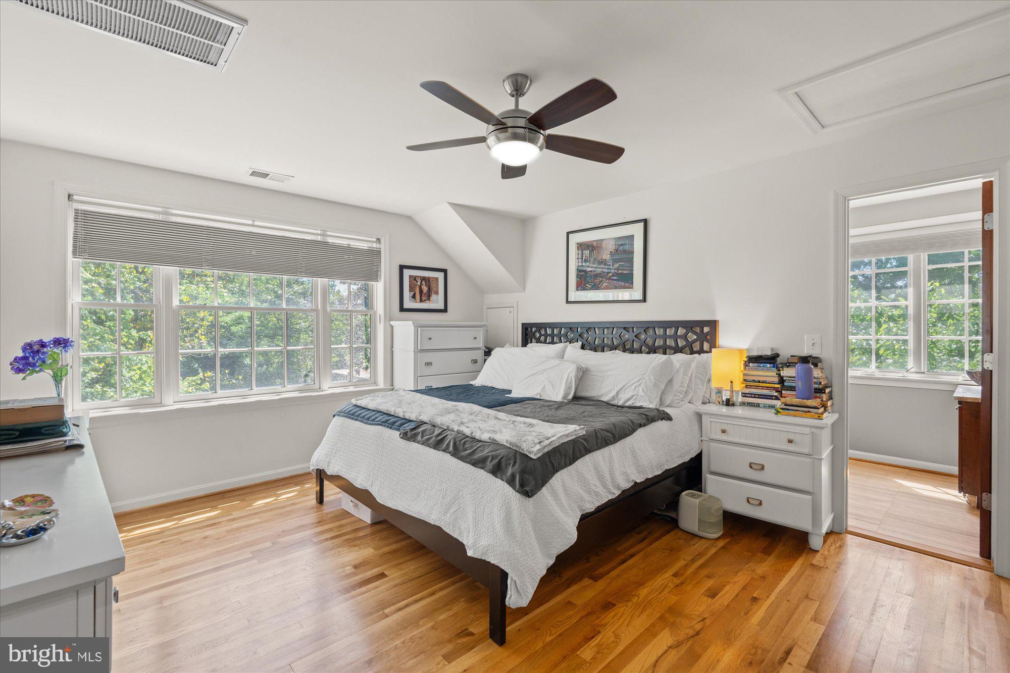 YATES GARDENS - Residential Lease