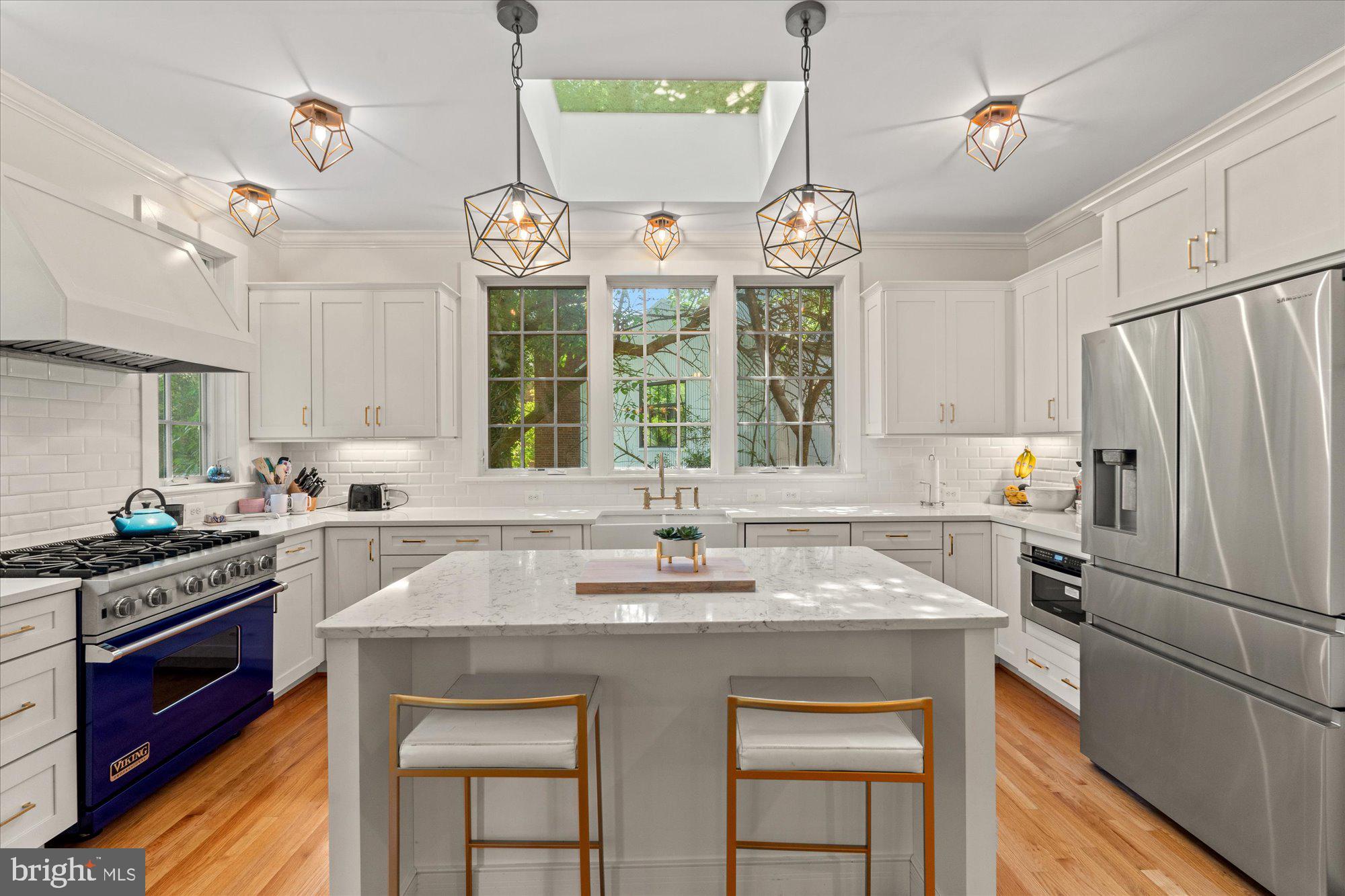 YATES GARDENS - Residential Lease