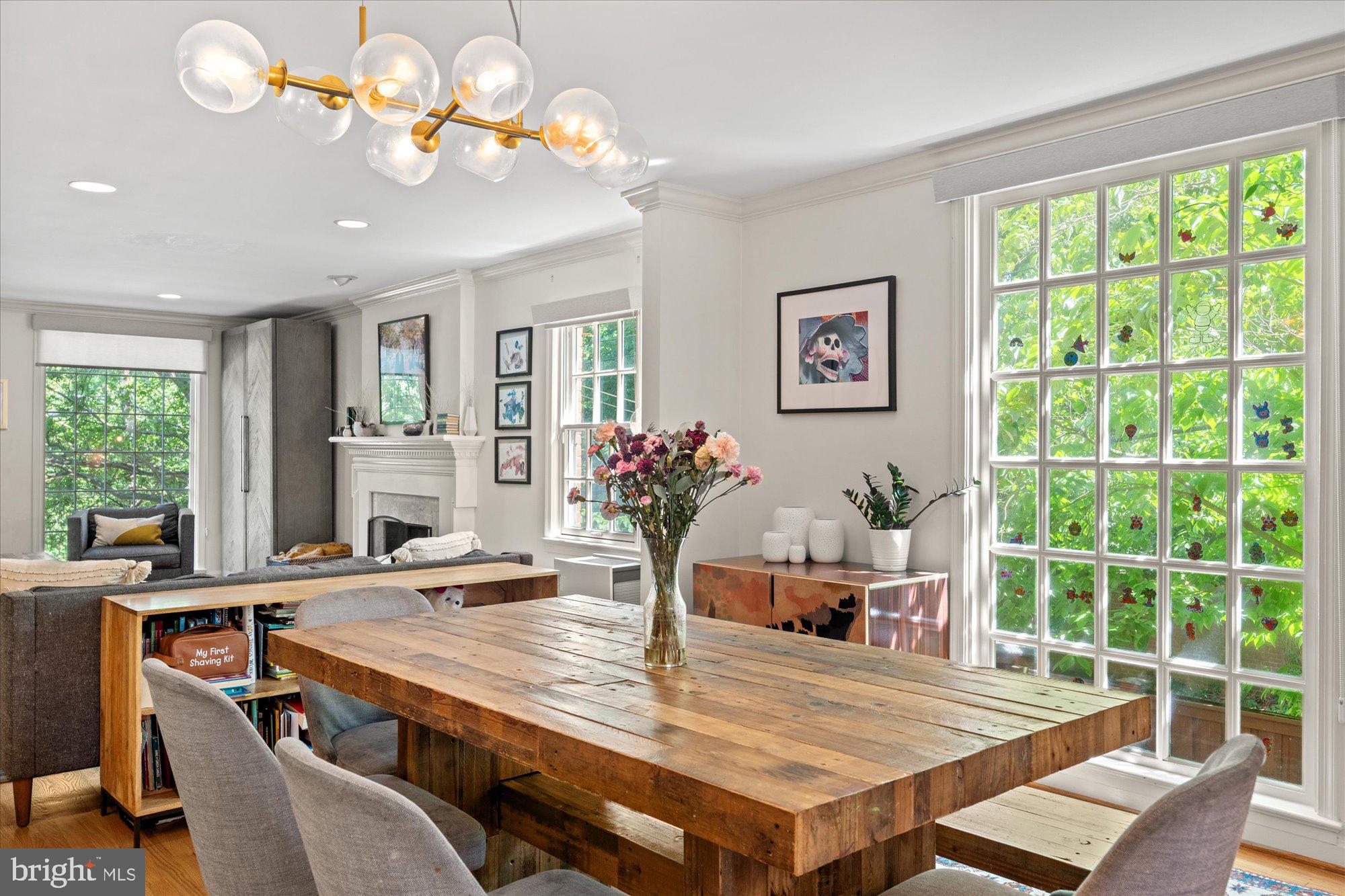 YATES GARDENS - Residential Lease