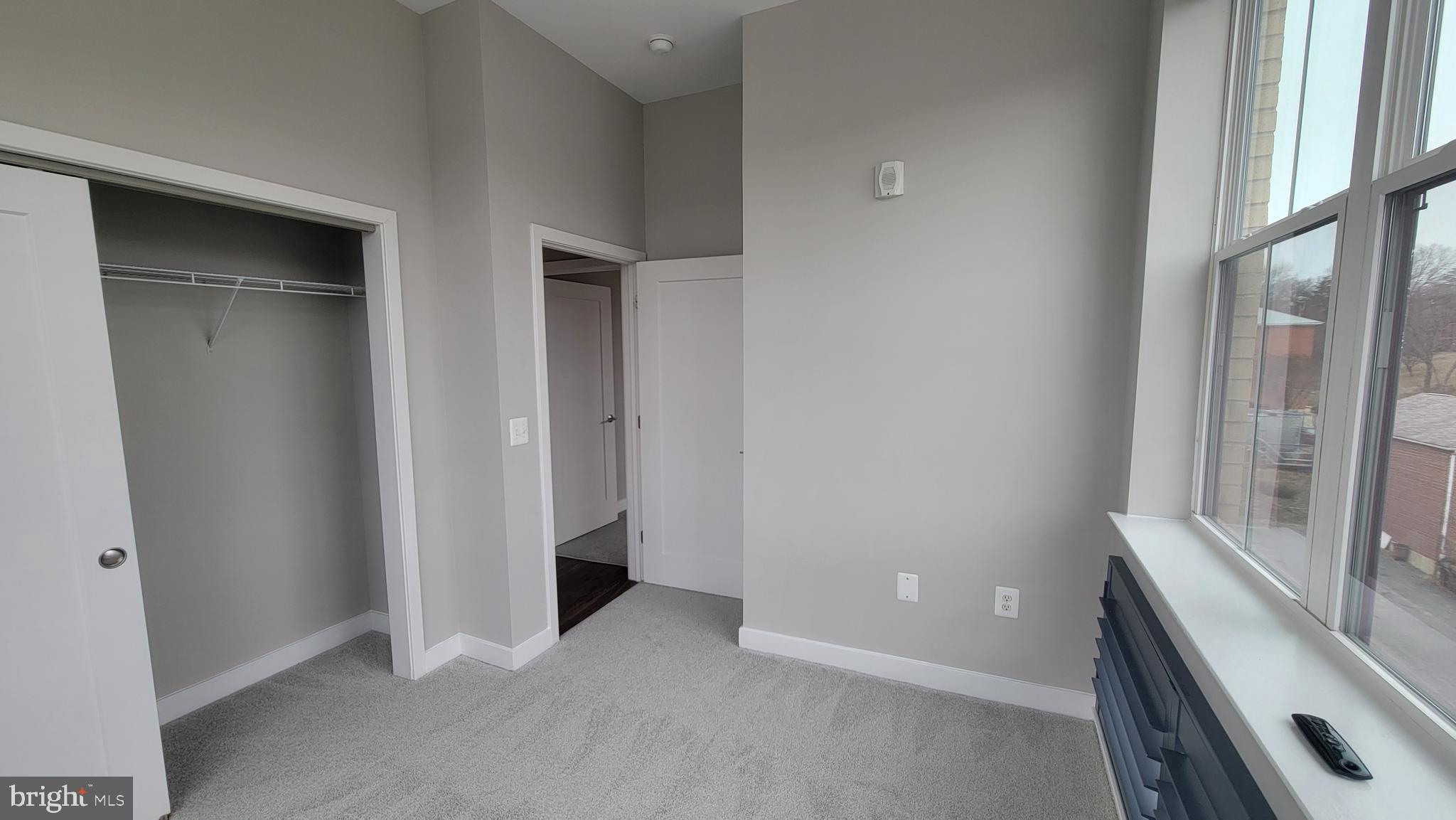 TRAFALGAR FLATS - Residential