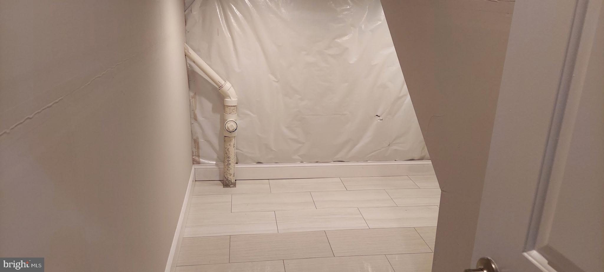 SUMMIT OAKS - Residential Lease