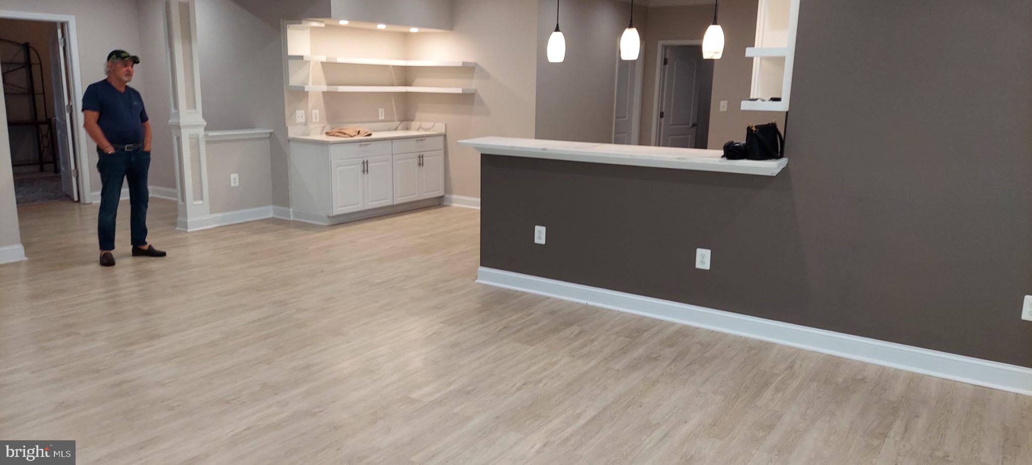 SUMMIT OAKS - Residential Lease