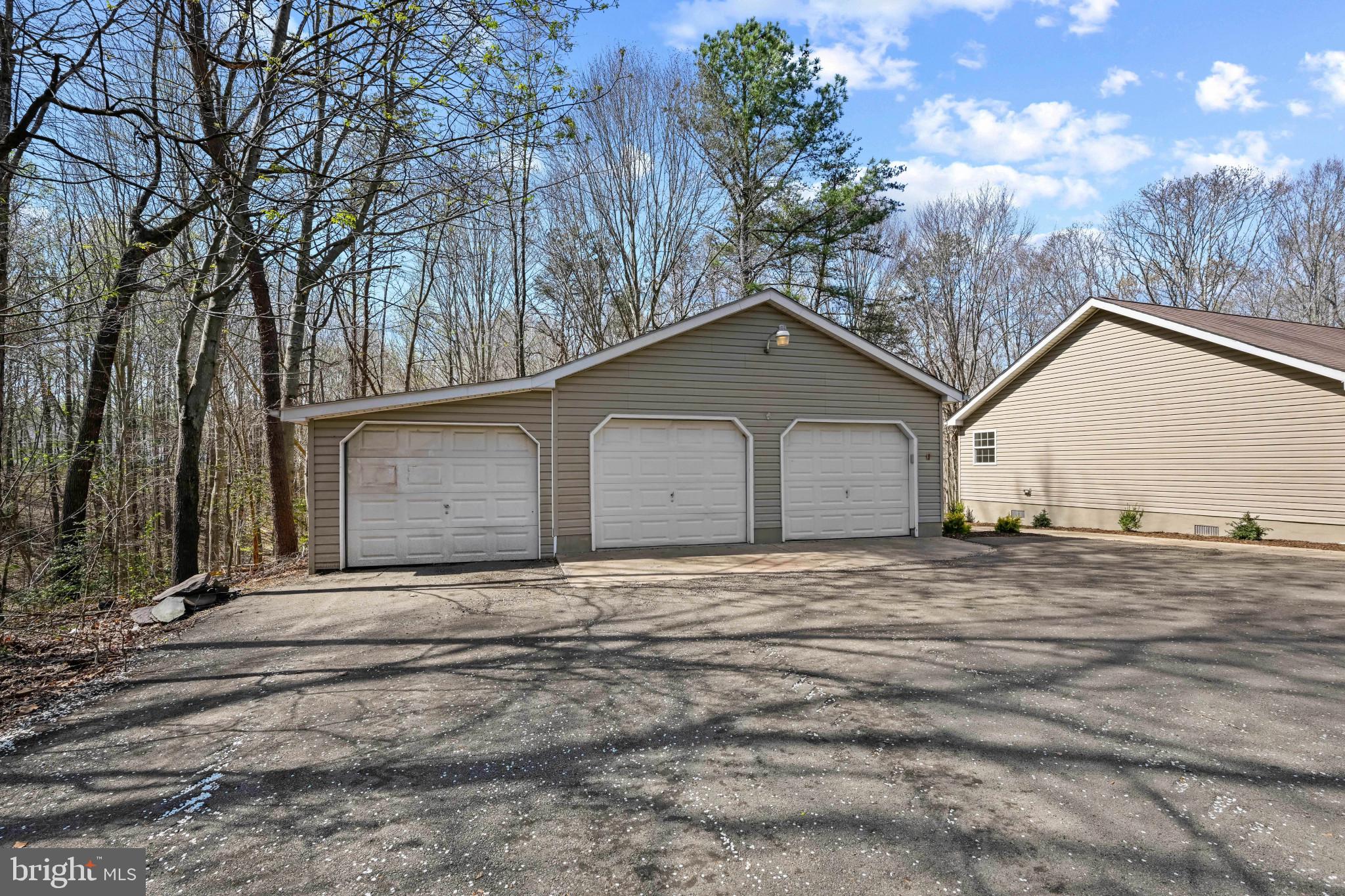 SHAMROCK GLENN ESTATES - Residential