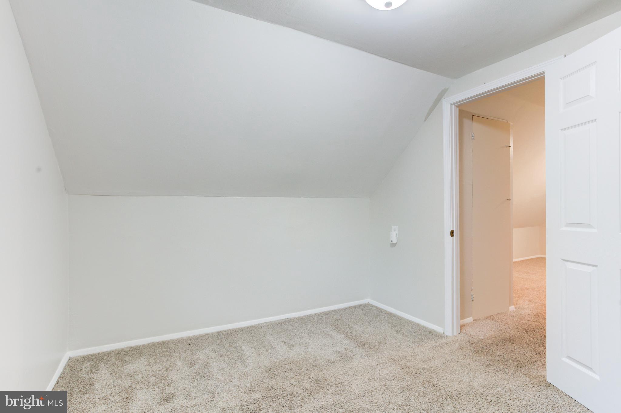 MANASSAS PARK - Residential Lease