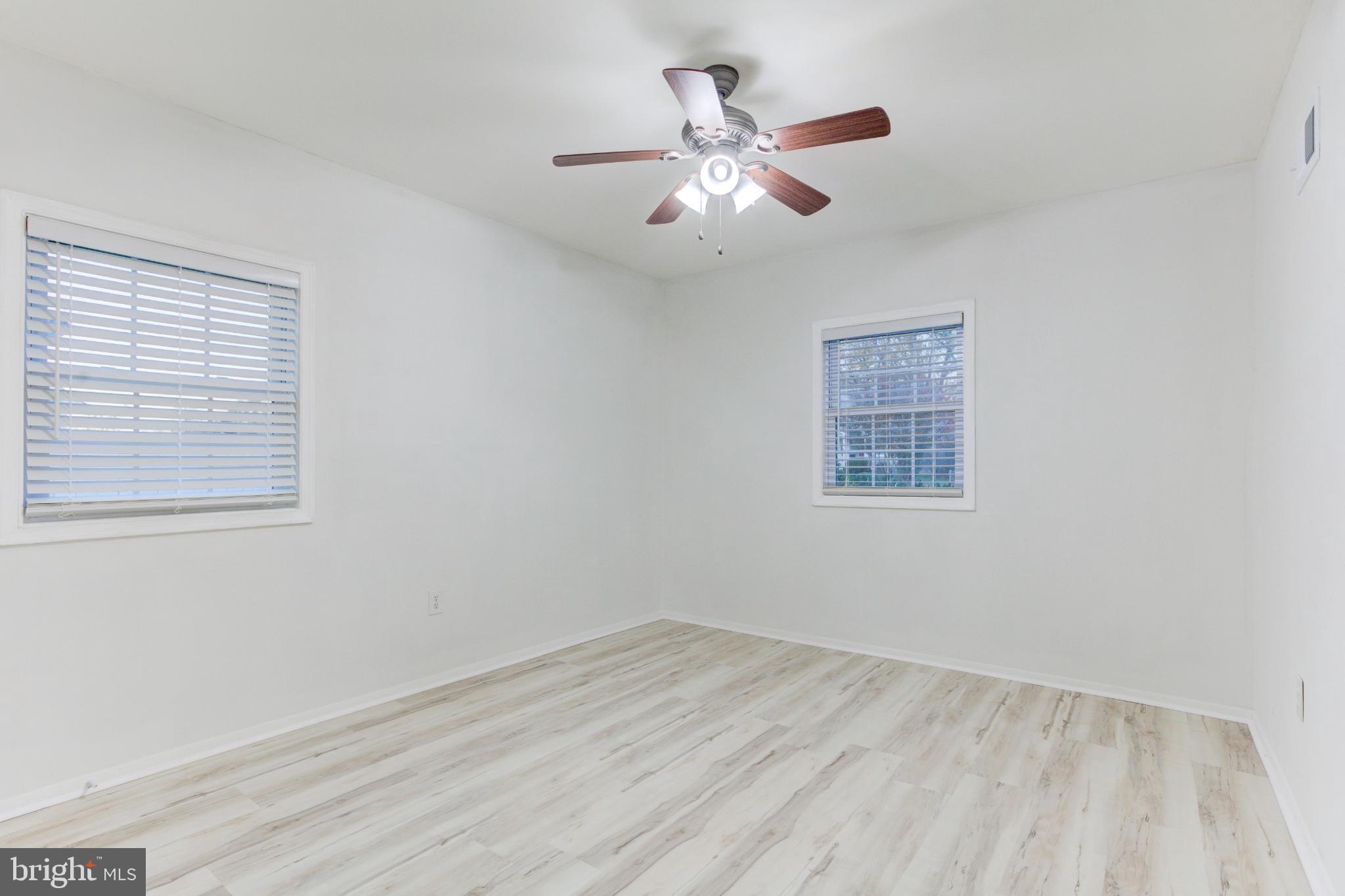 MANASSAS PARK - Residential Lease