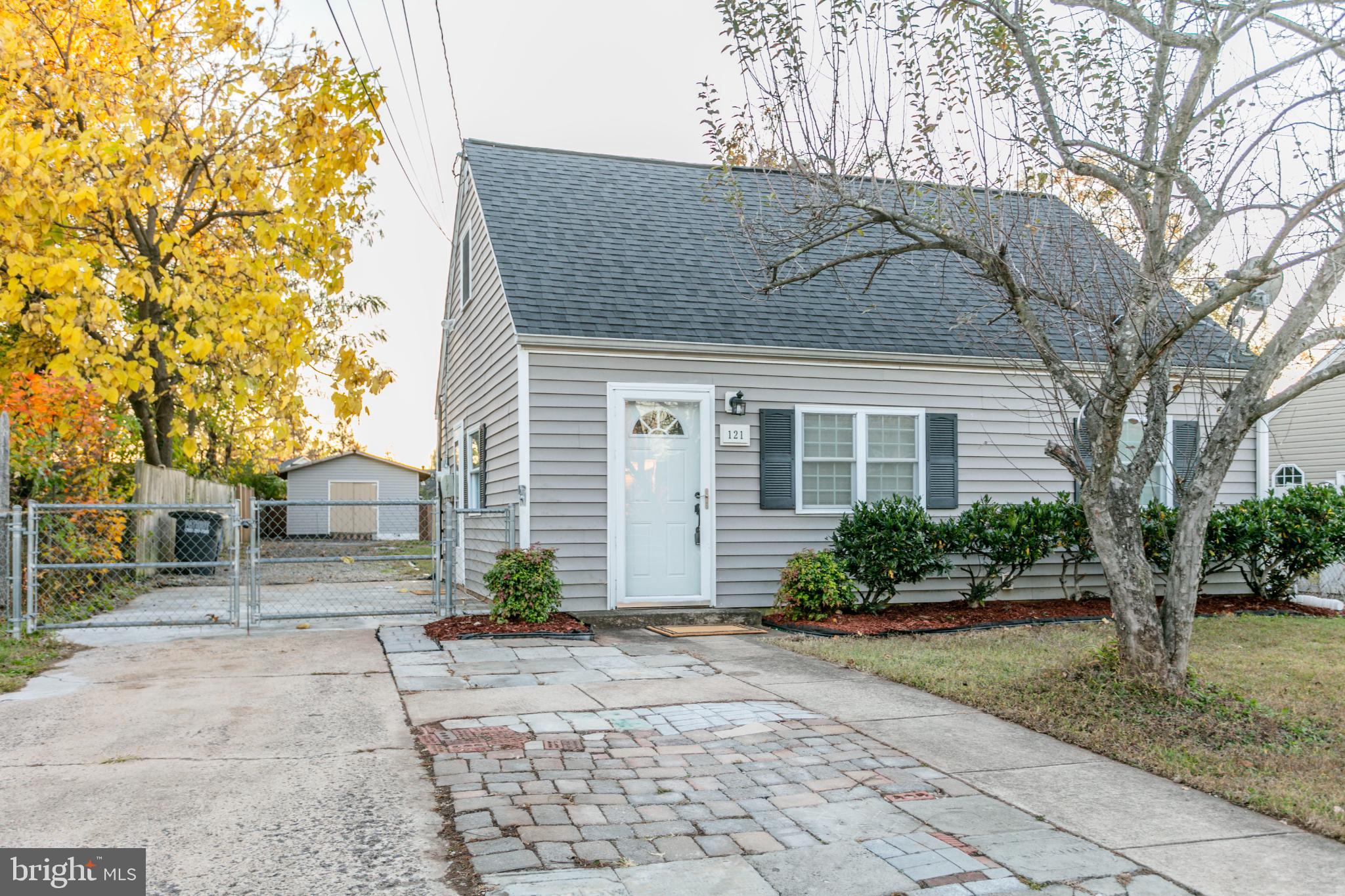 MANASSAS PARK - Residential Lease