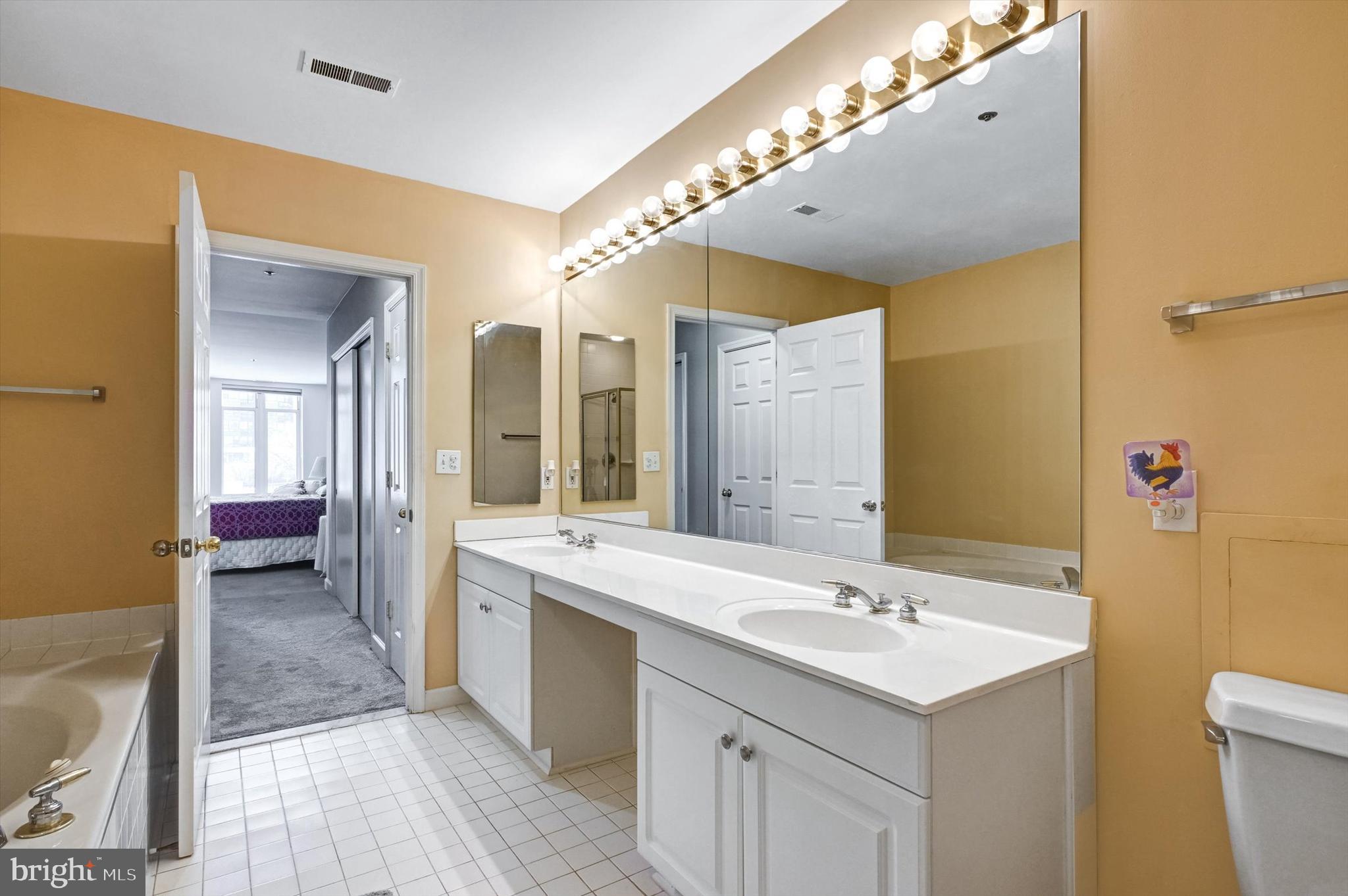 HARBORVIEW - Residential