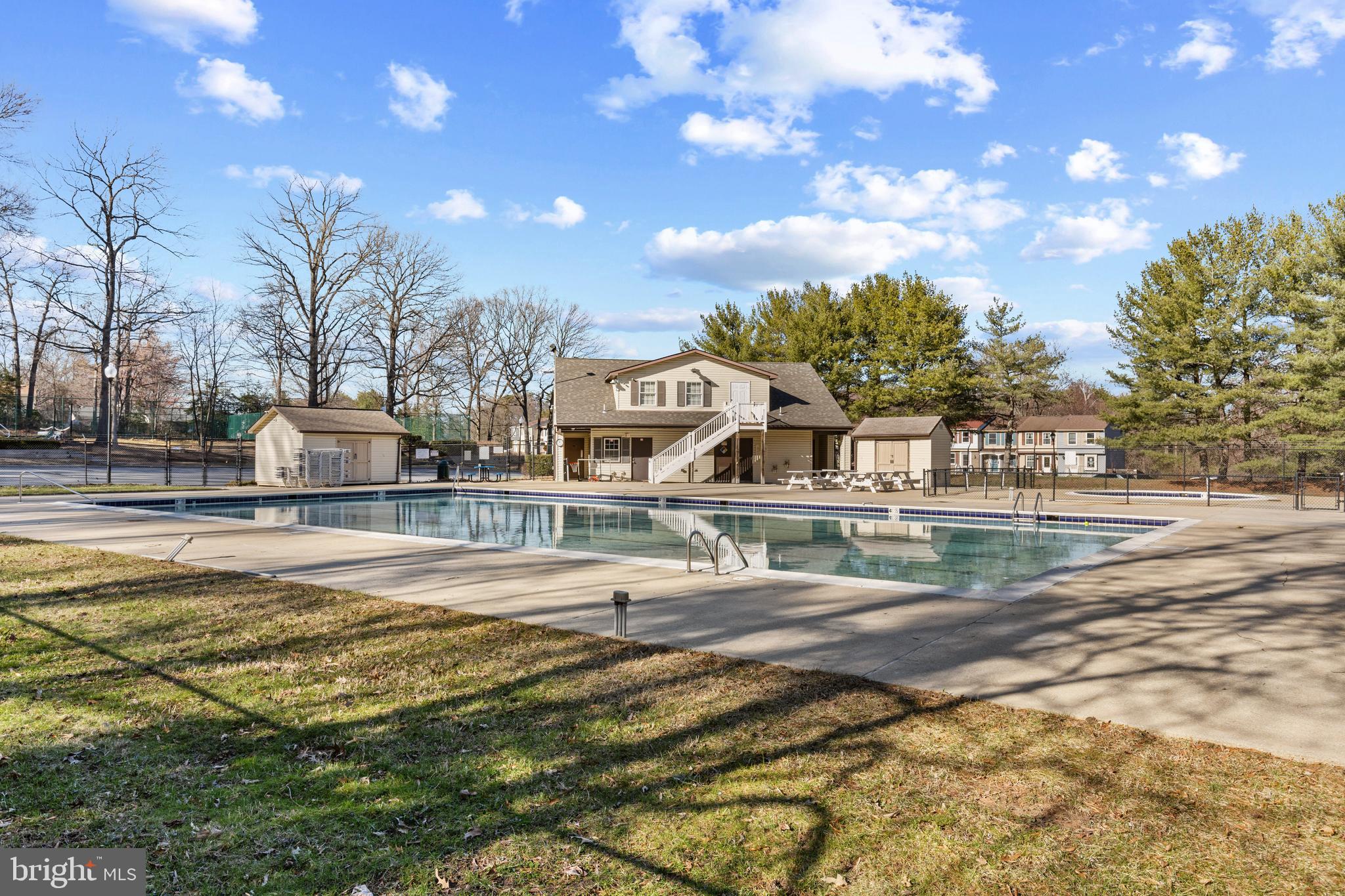 CHESTERFIELD GARDEN CONDOMINIUM - Residential