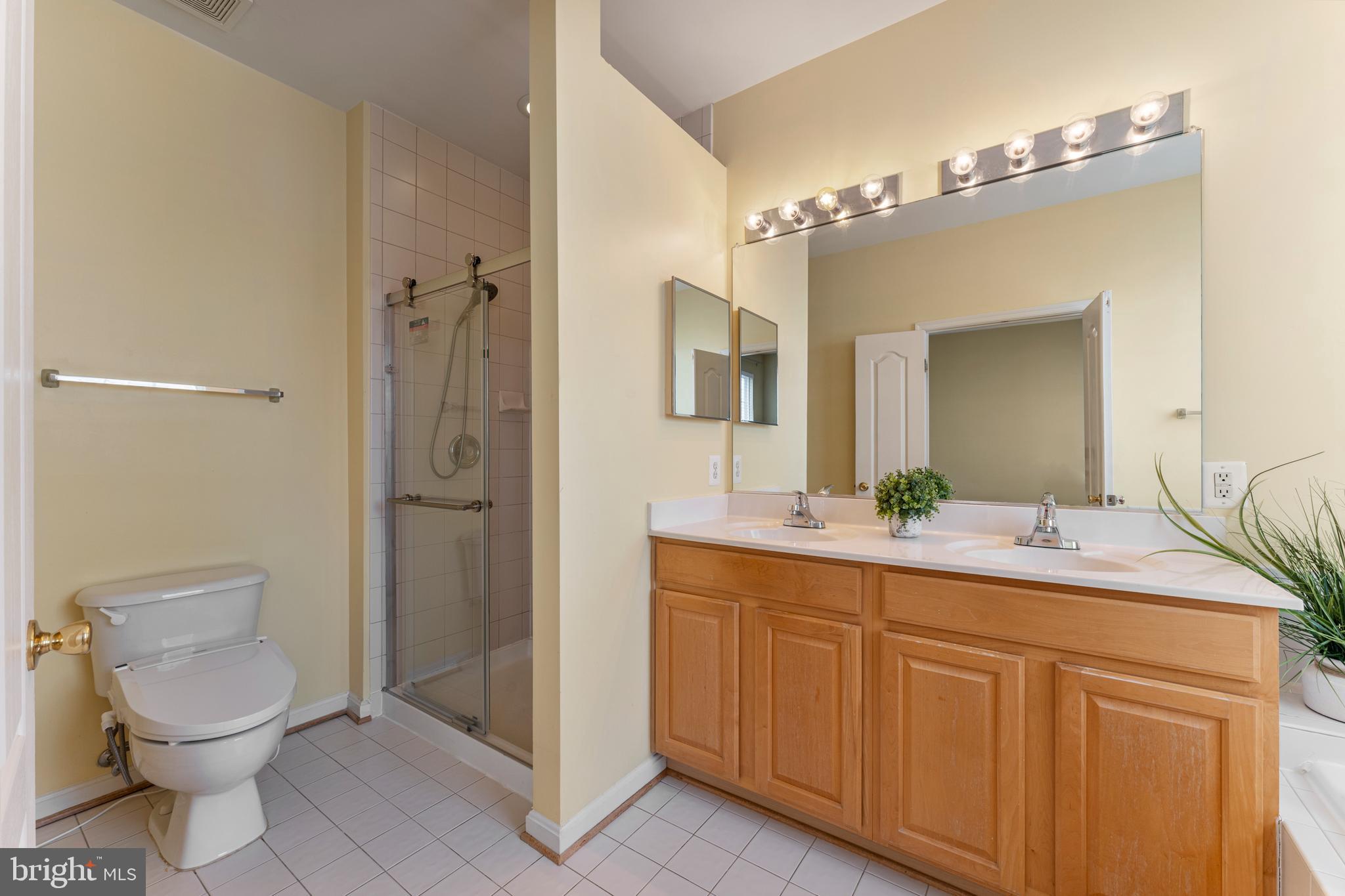 DEERFIELD RIDGE - Residential Lease