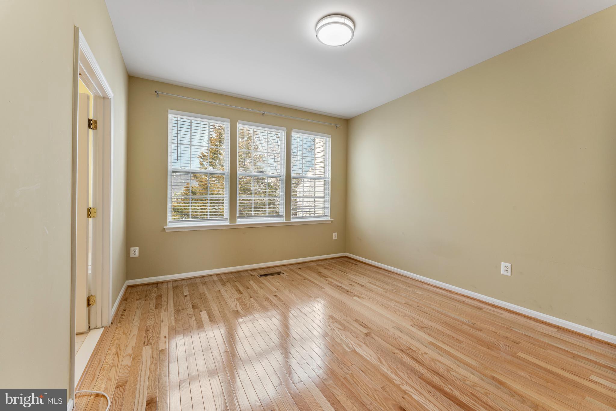 DEERFIELD RIDGE - Residential Lease