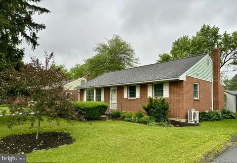 440 N MOUNT JOY STREET ELIZABETHTOWN PA 17022