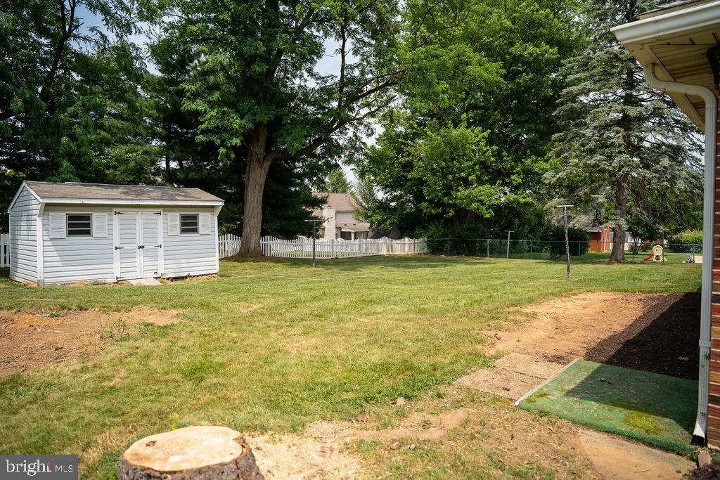 117 E CLEARVIEW DRIVE