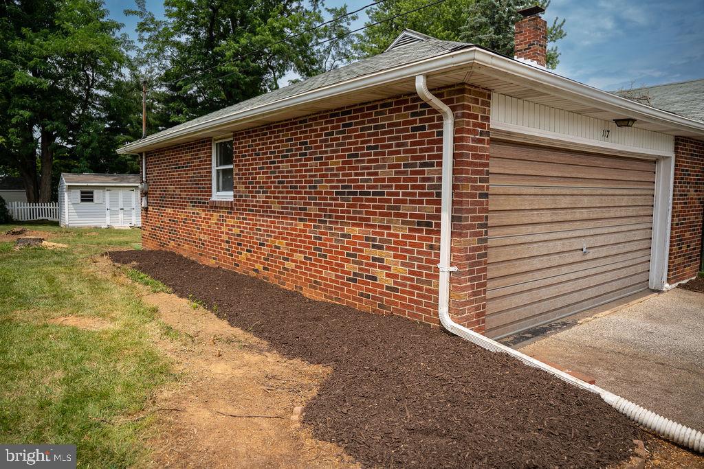 117 E CLEARVIEW DRIVE