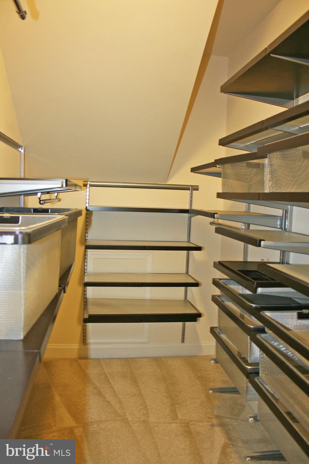 CLARKSBURG VILLAGE - Residential Lease