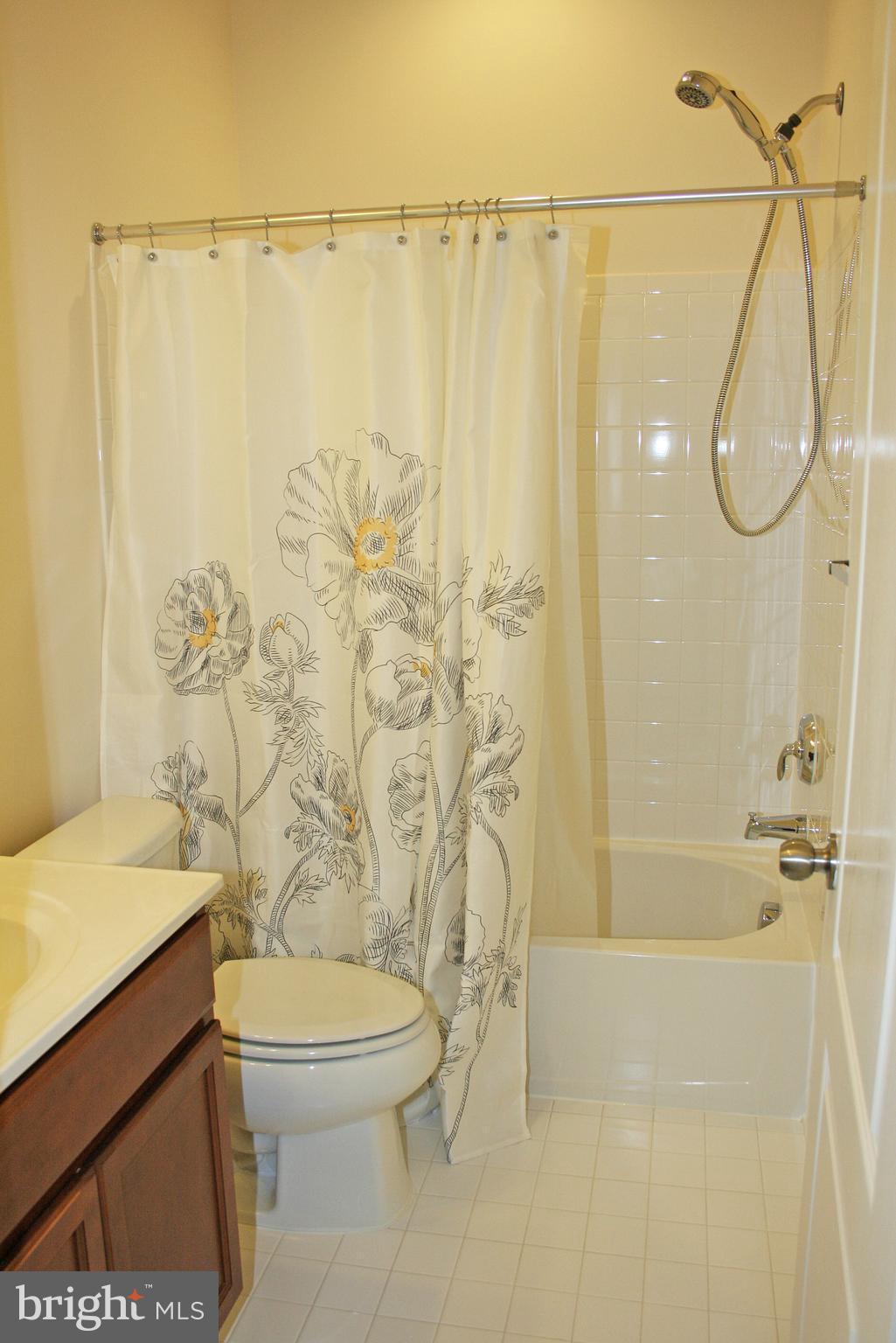 CLARKSBURG VILLAGE - Residential Lease