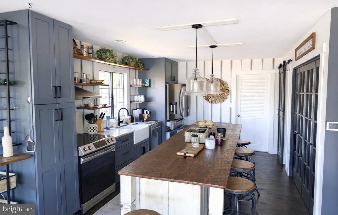 20992 ROCK HALL AVENUE