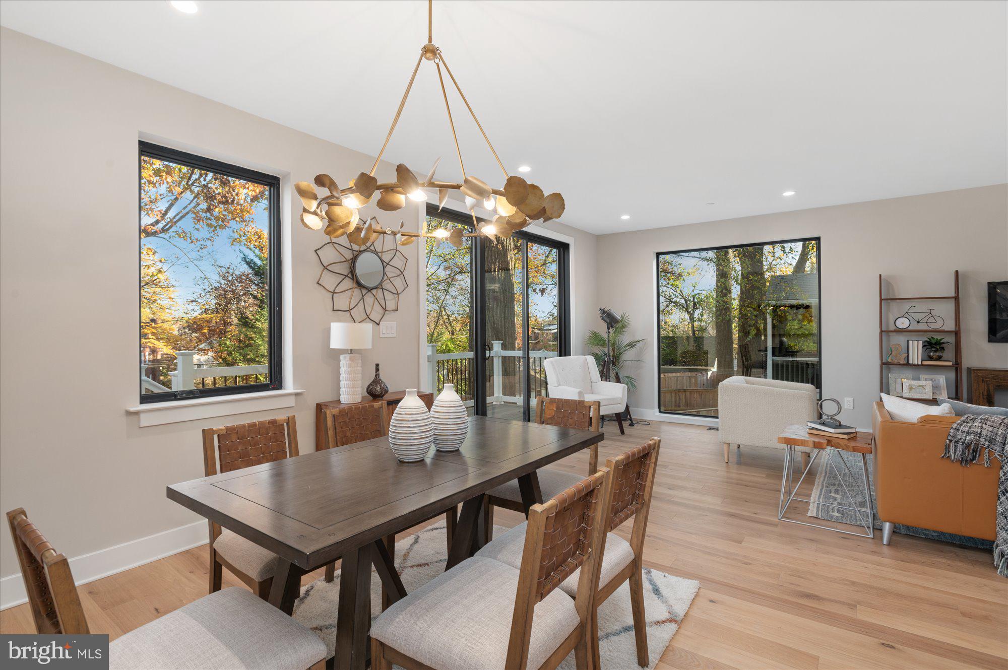 CHEVY CHASE - Residential