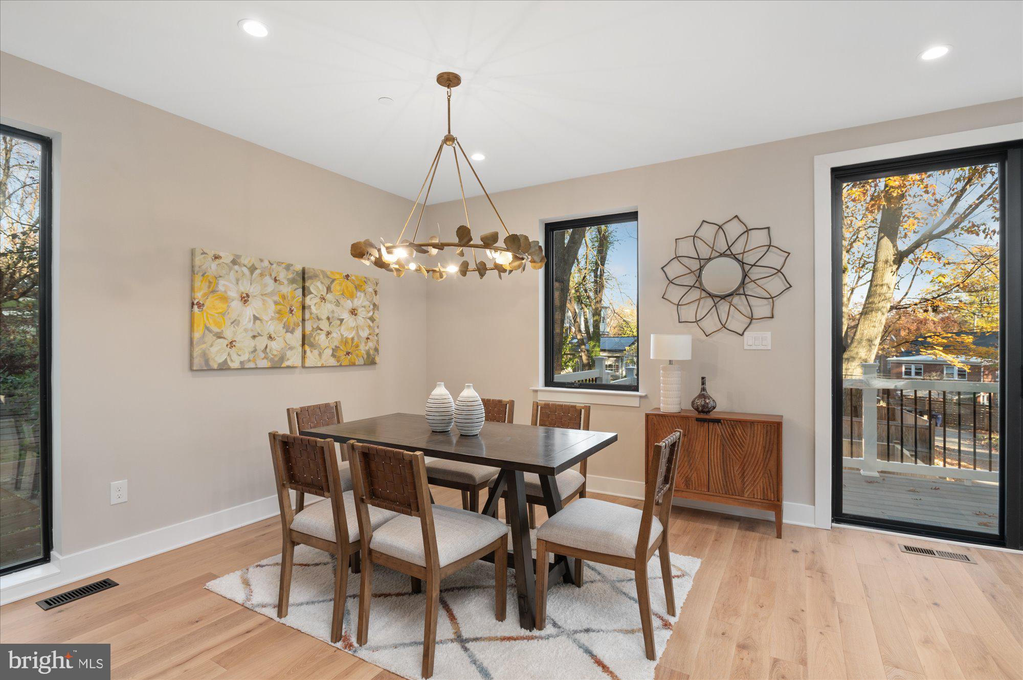 CHEVY CHASE - Residential