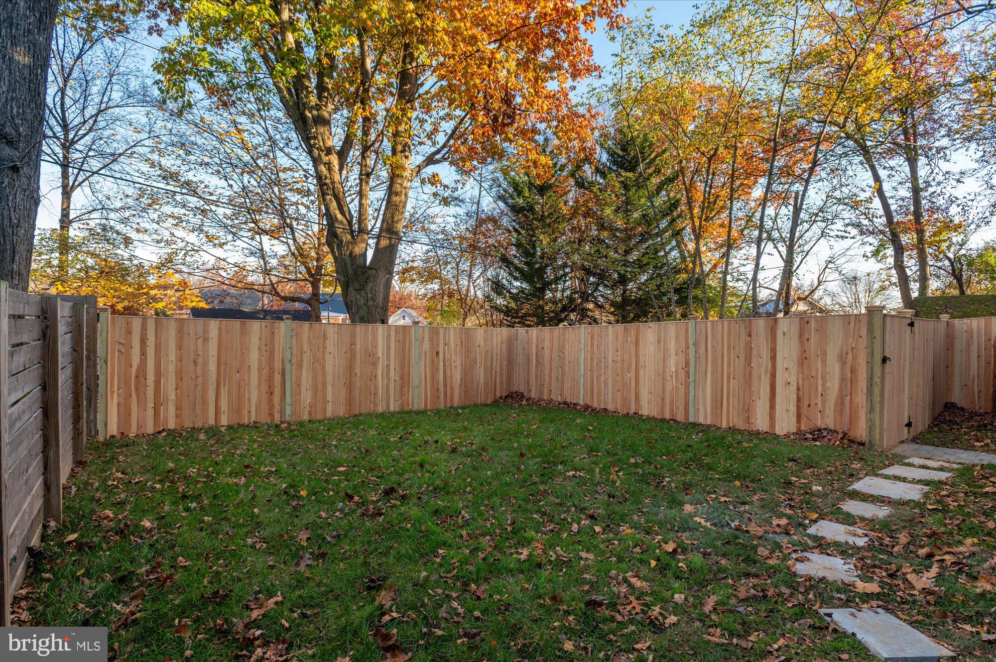 CHEVY CHASE - Residential
