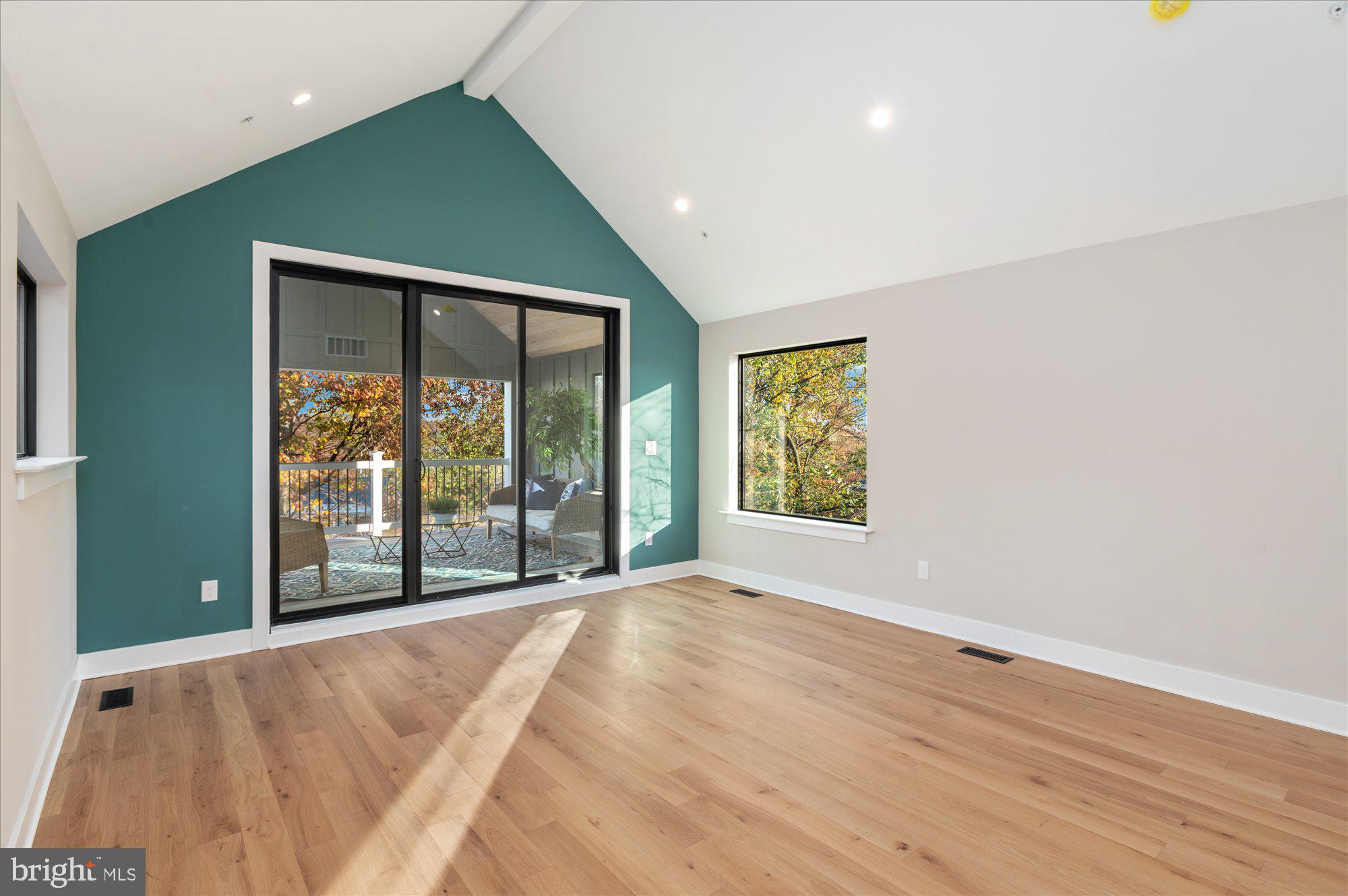 CHEVY CHASE - Residential