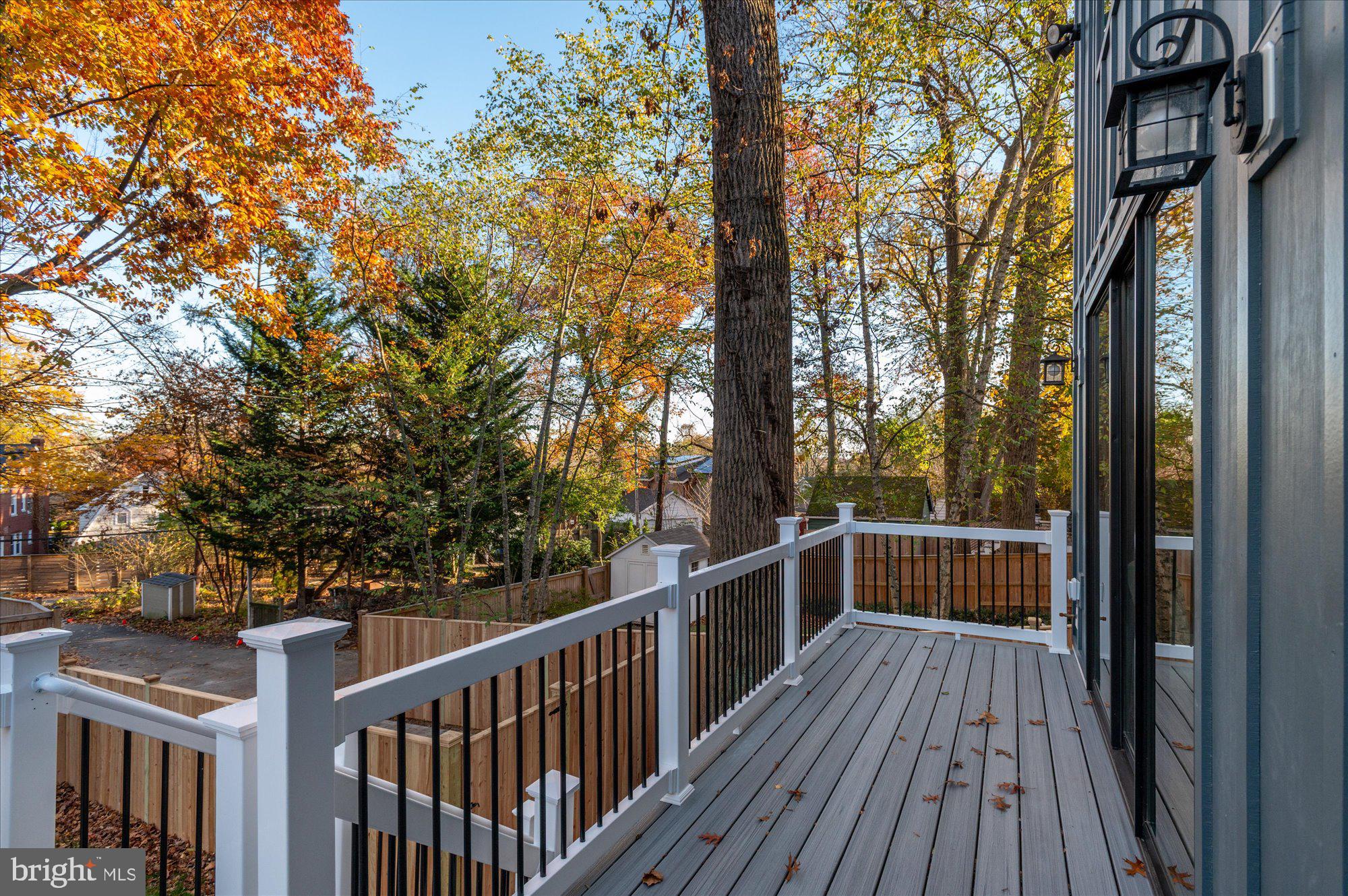 CHEVY CHASE - Residential