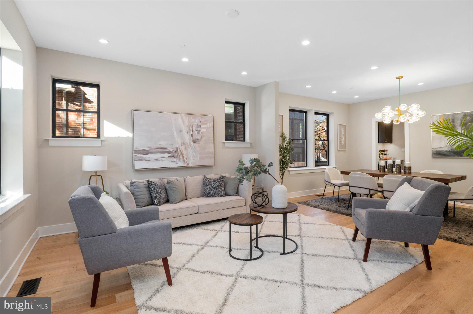 CHEVY CHASE - Residential