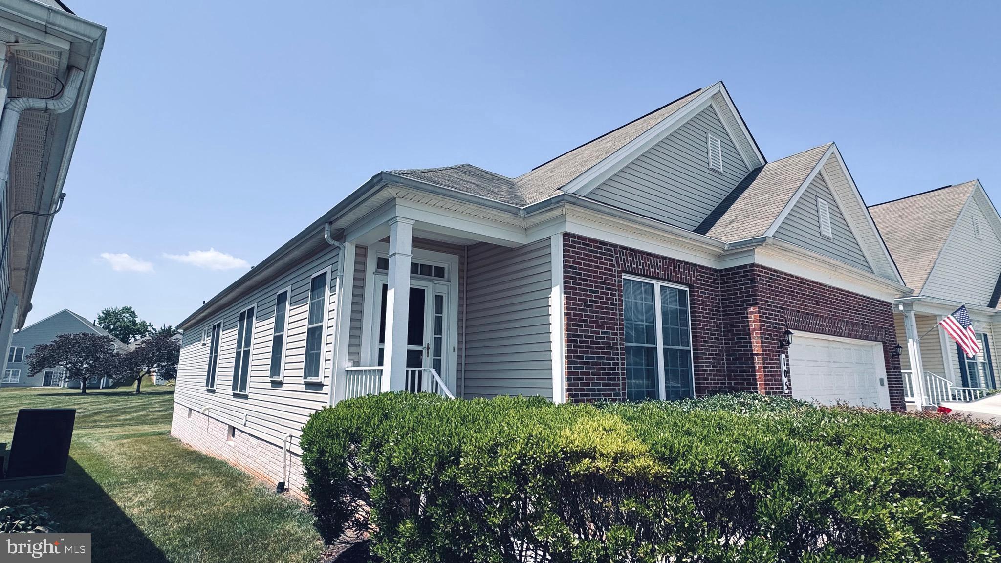 105 BUTTERFLY DRIVE 104