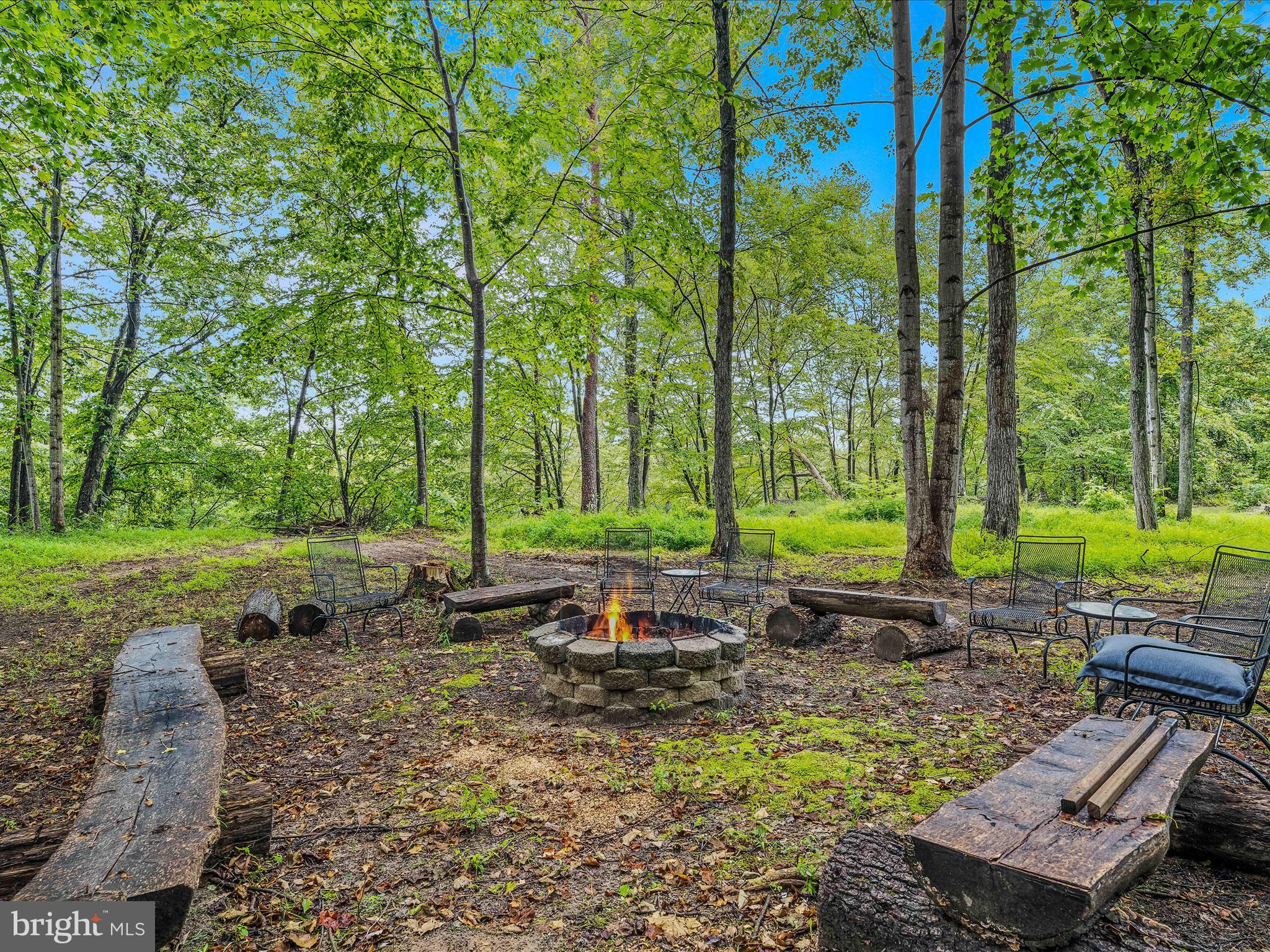 LONG HOLLOW - Residential