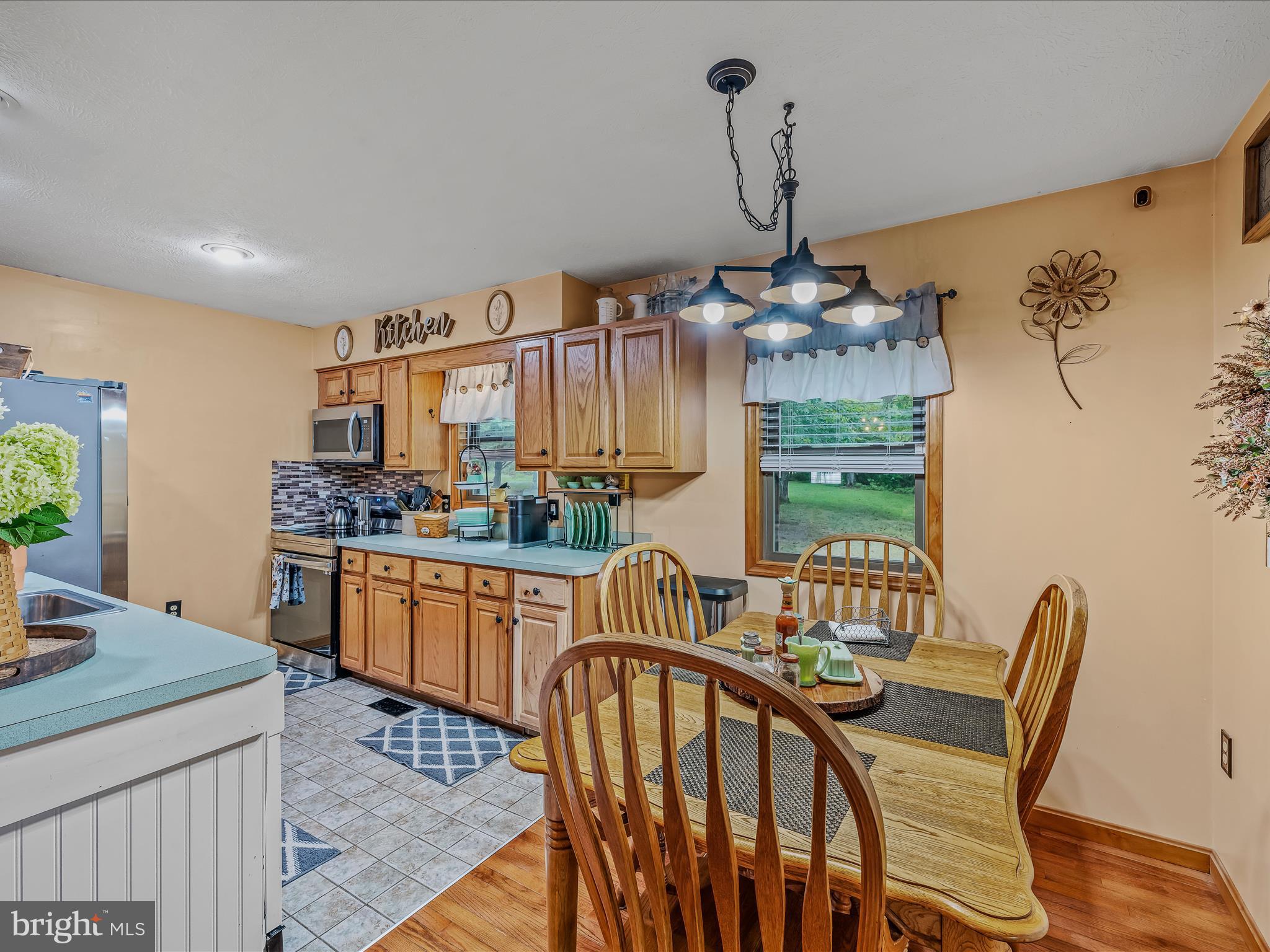 LONG HOLLOW - Residential