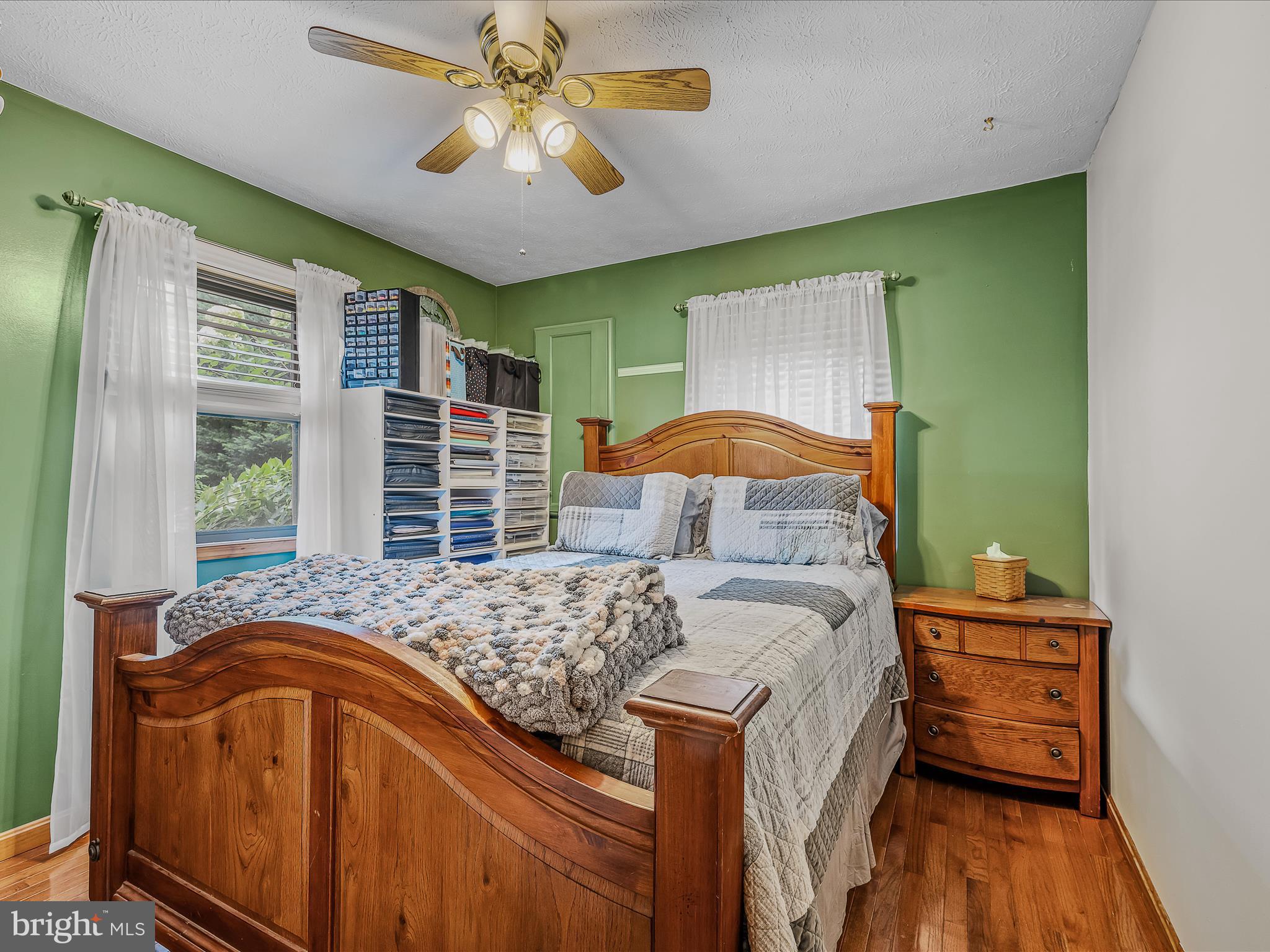 LONG HOLLOW - Residential