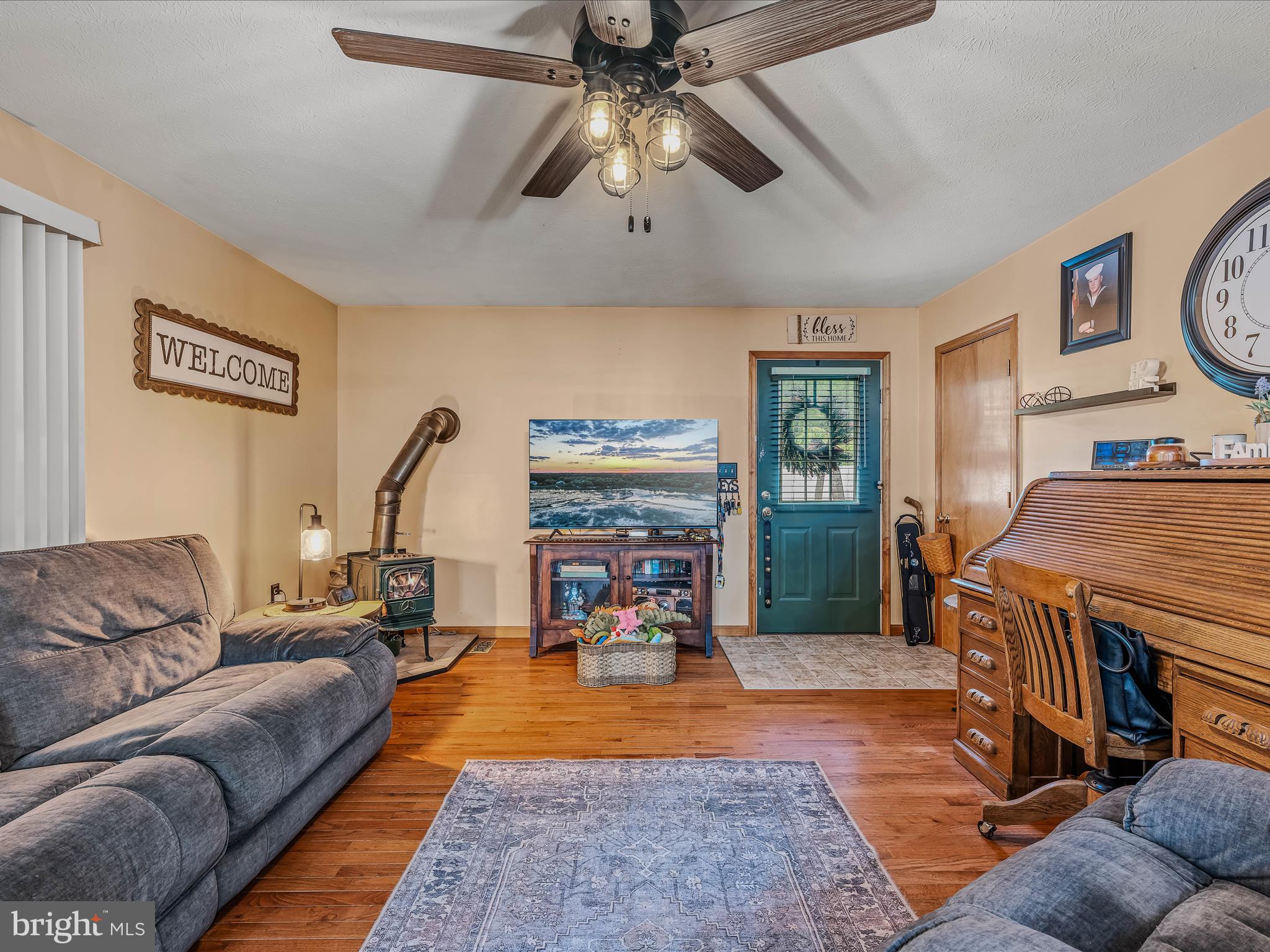 LONG HOLLOW - Residential