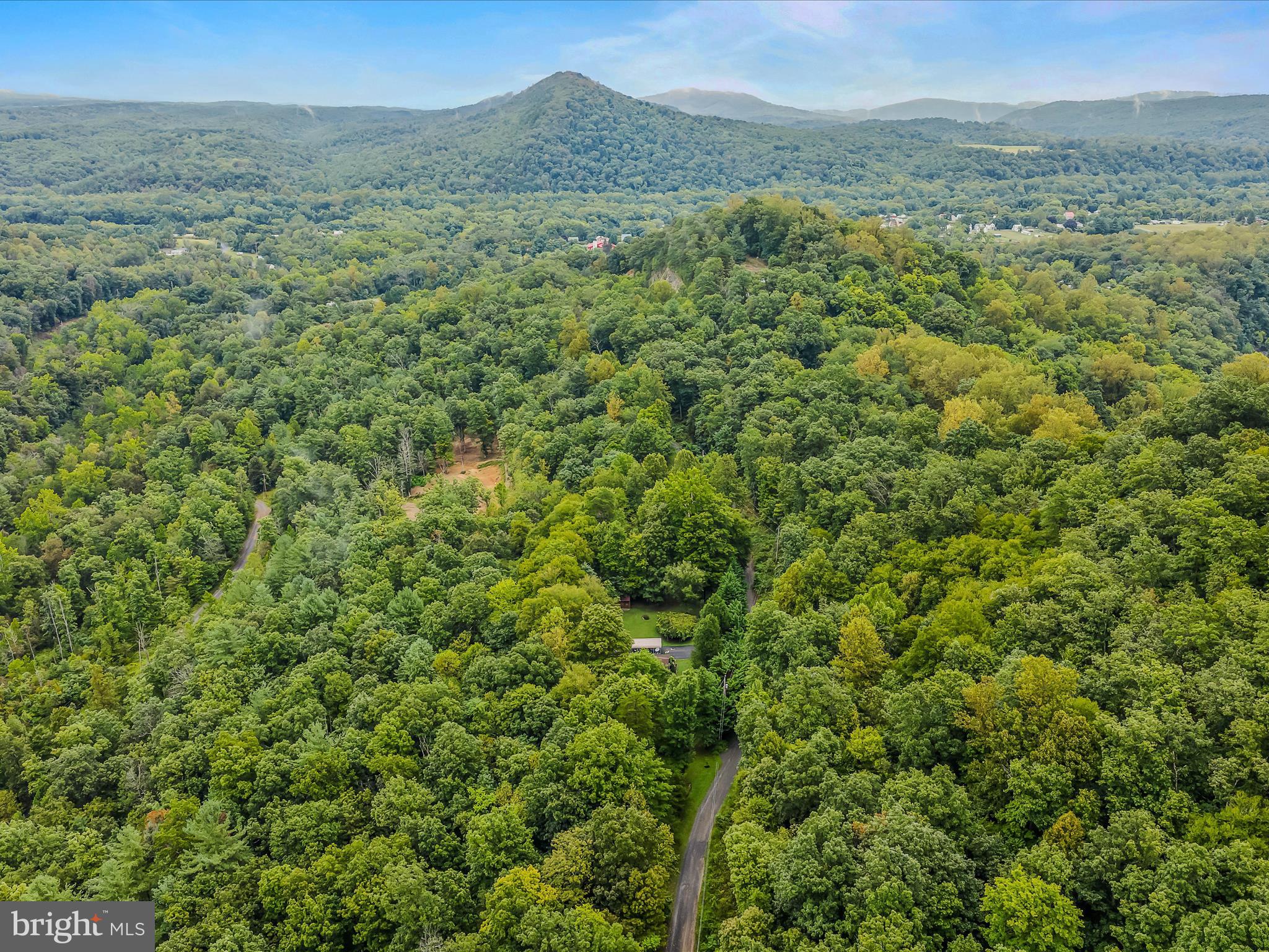 LONG HOLLOW - Residential