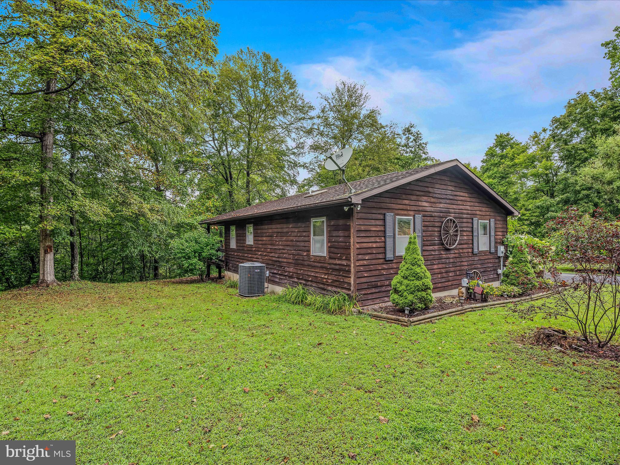 LONG HOLLOW - Residential