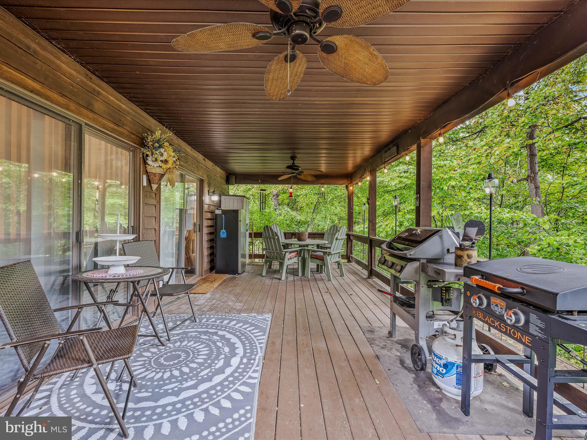 LONG HOLLOW - Residential