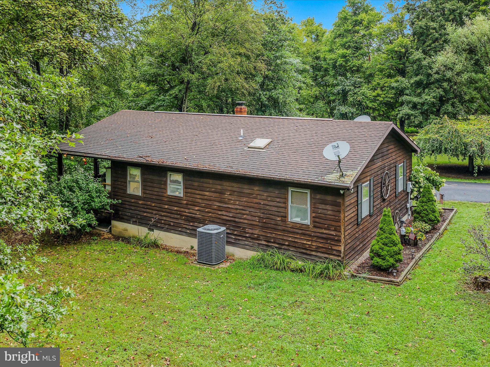 LONG HOLLOW - Residential