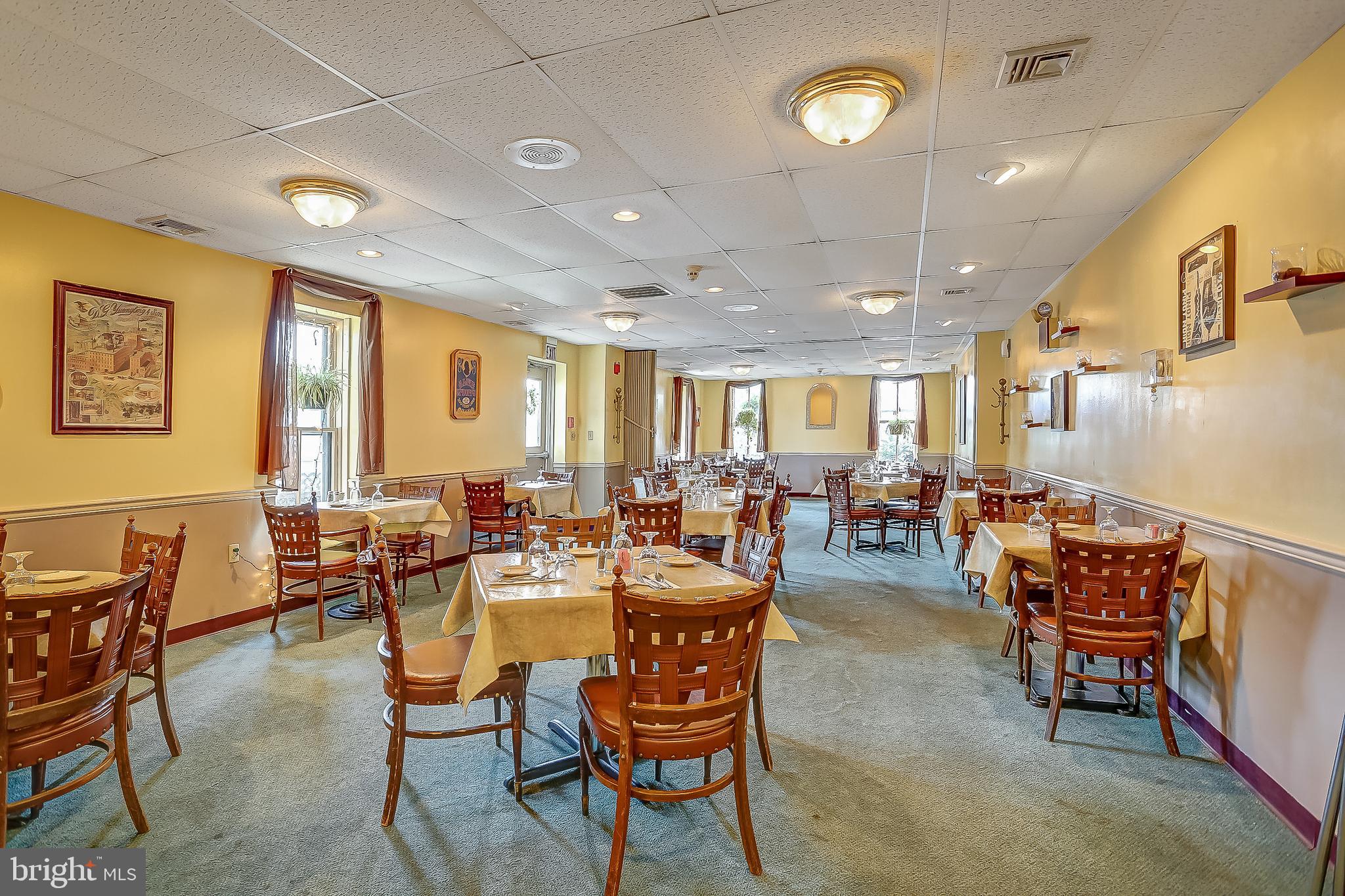 MT HOLLY SPRINGS - Commercial Sale