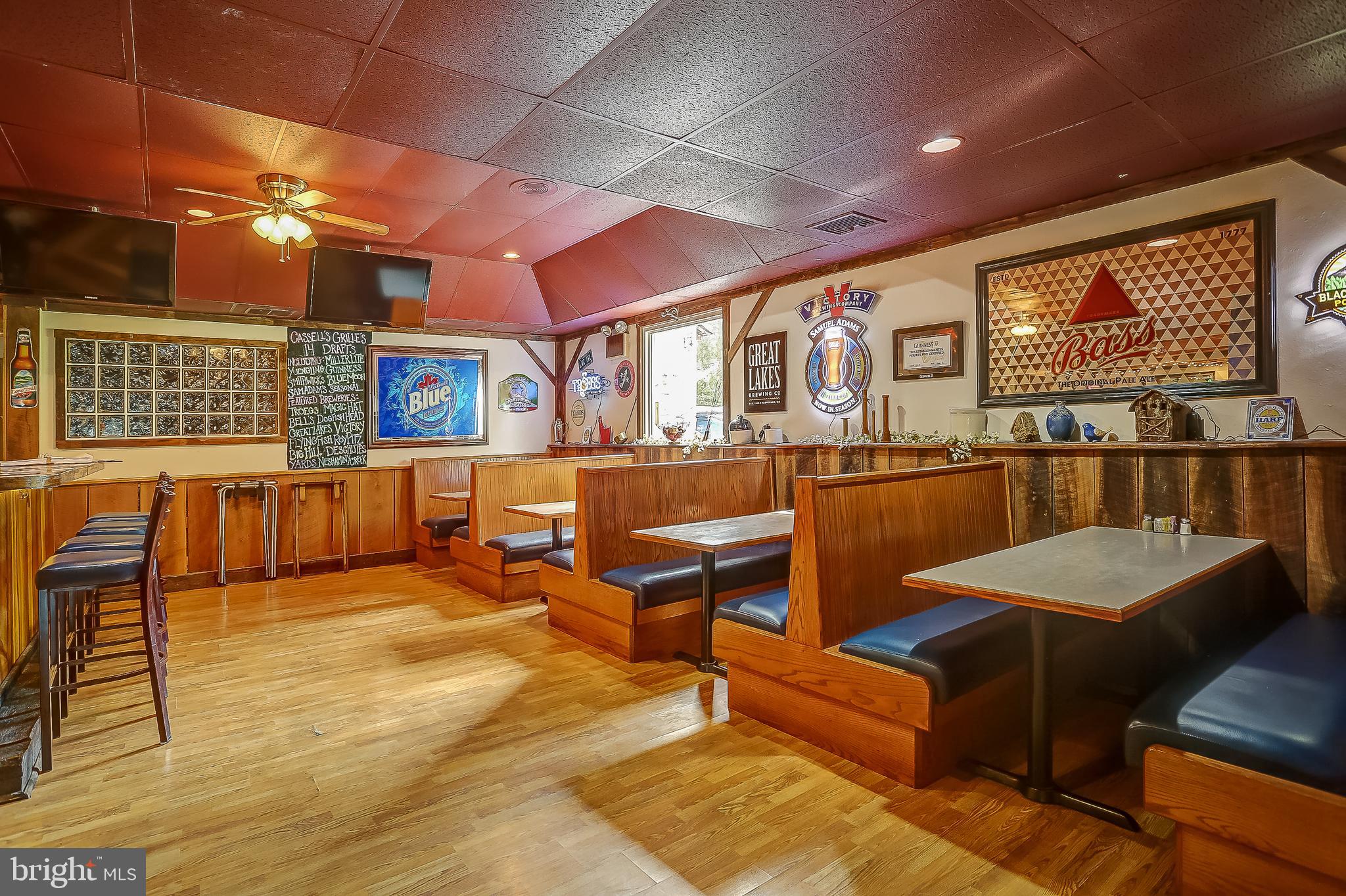 MT HOLLY SPRINGS - Commercial Sale