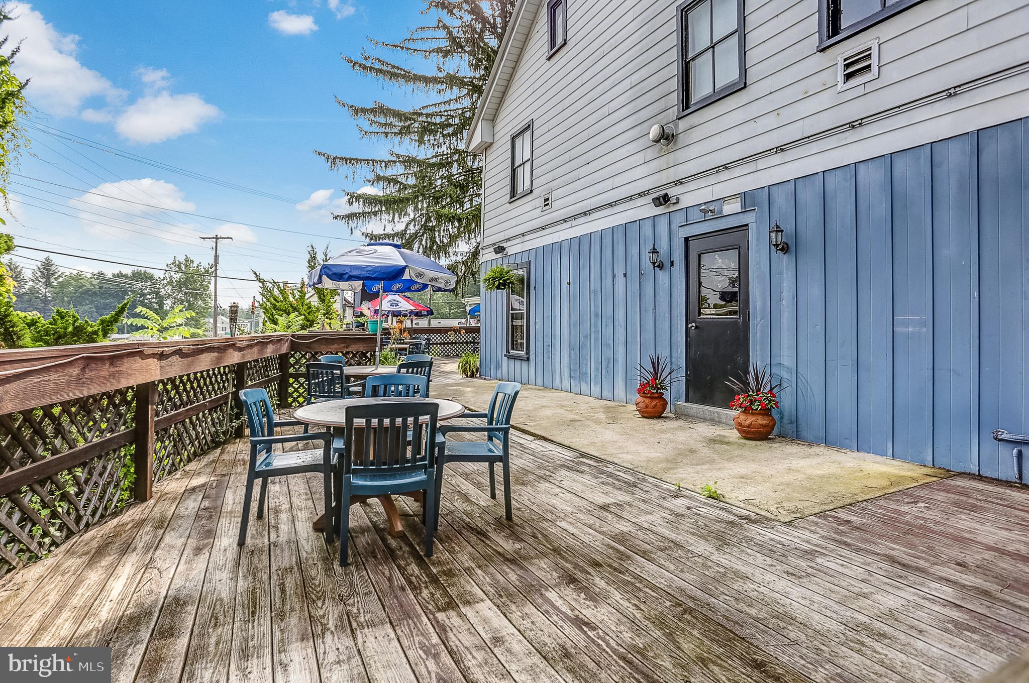 MT HOLLY SPRINGS - Commercial Sale