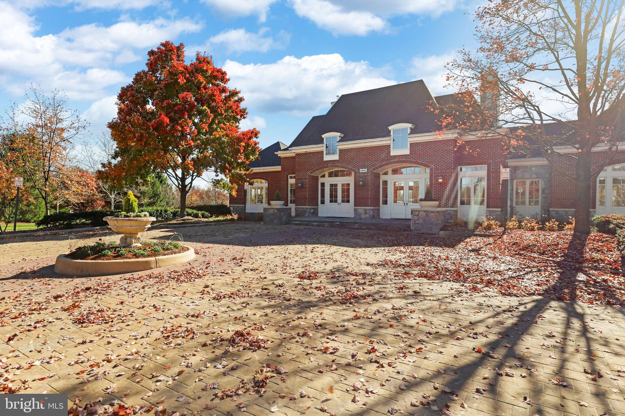 BRAMBLETON - Residential