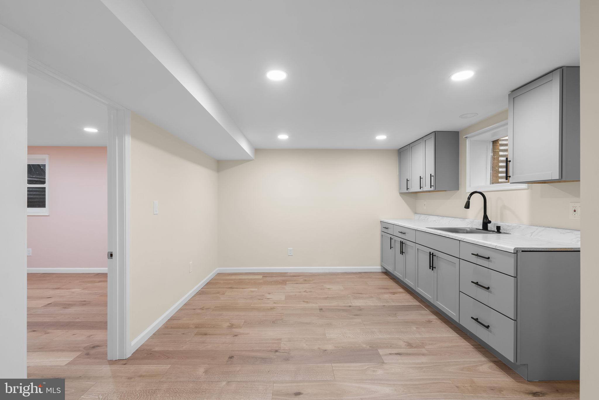 WHETSTONE - Residential