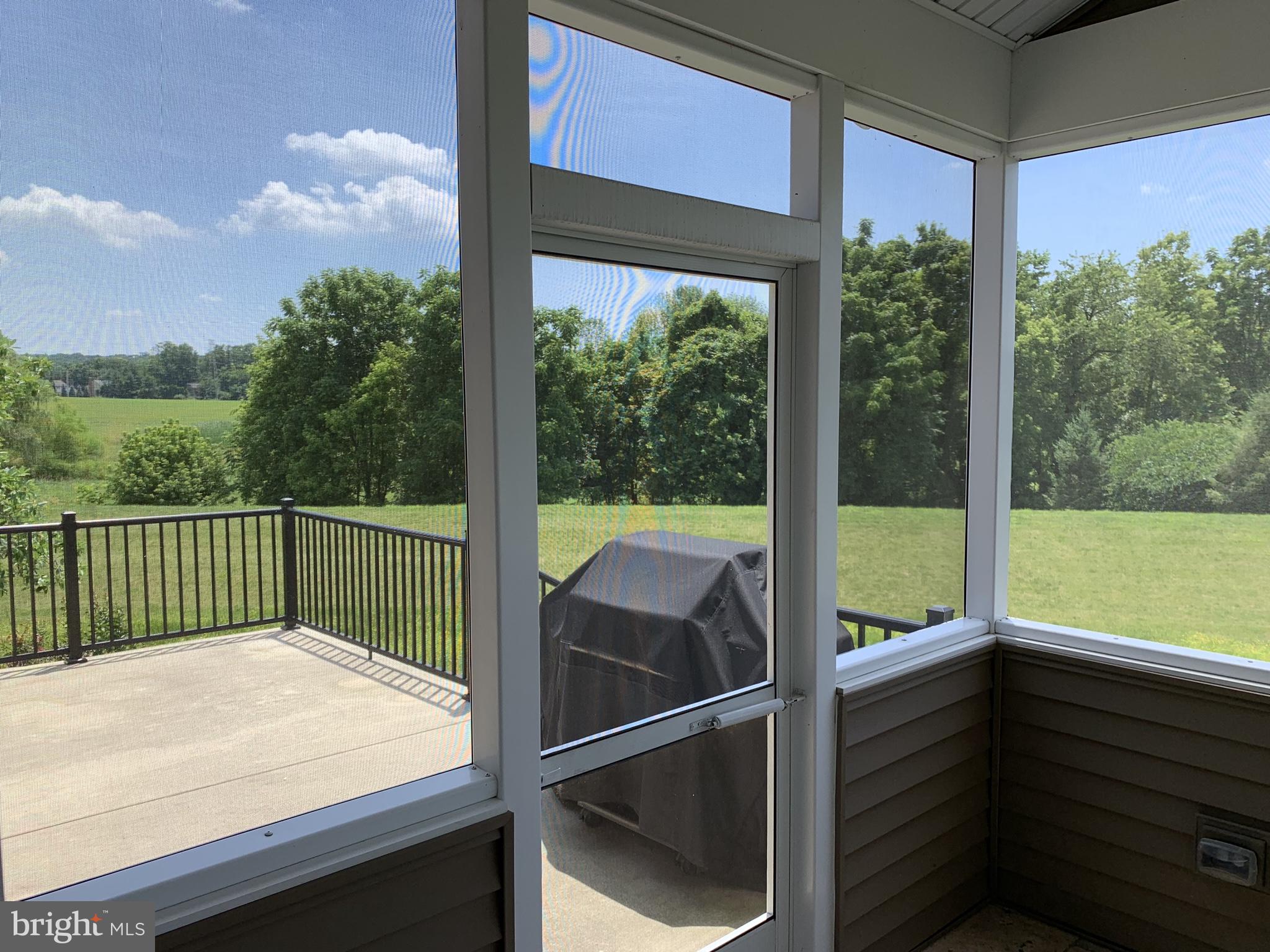 SOUTH MEADOW - Residential