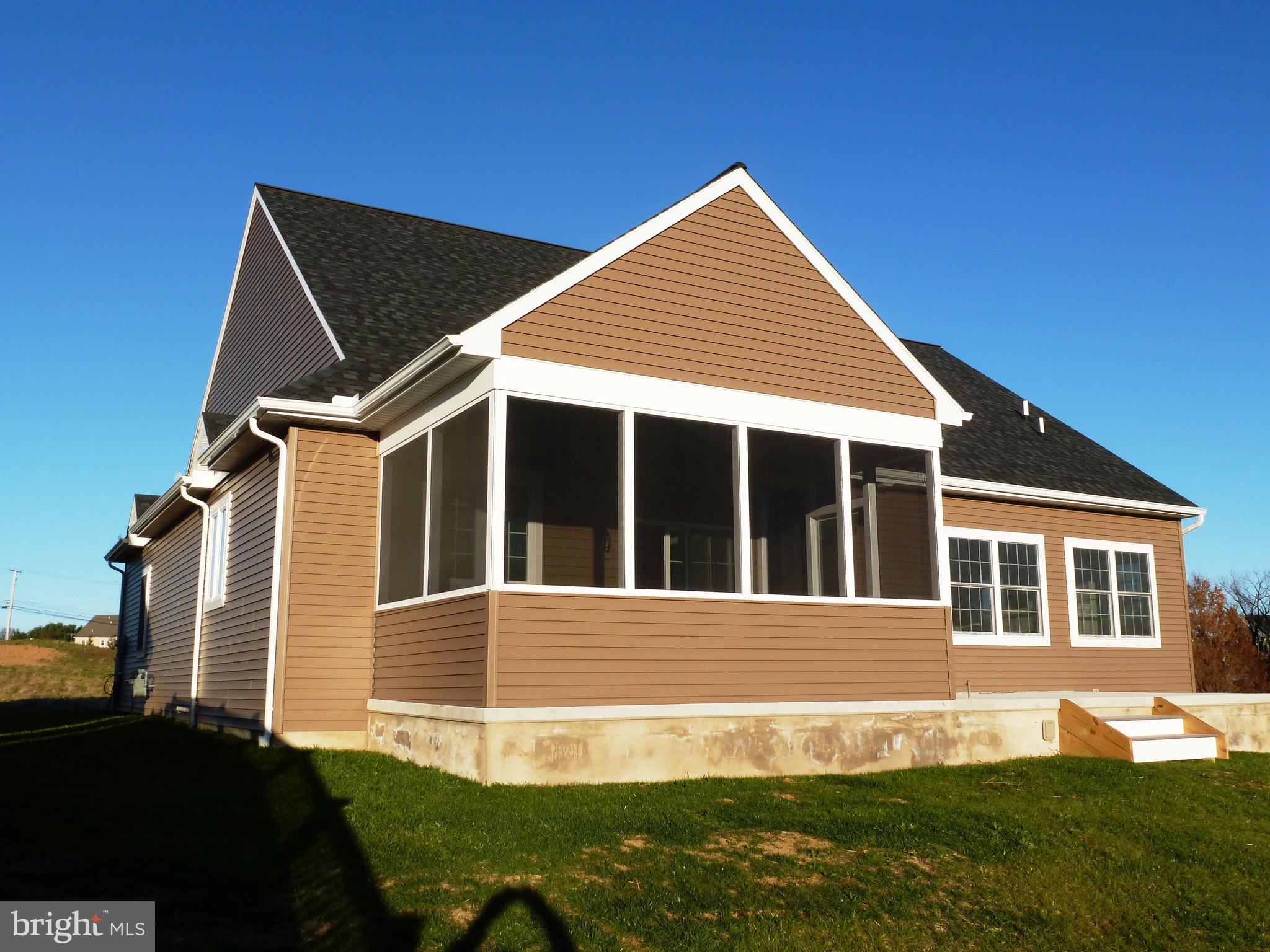 SOUTH MEADOW - Residential
